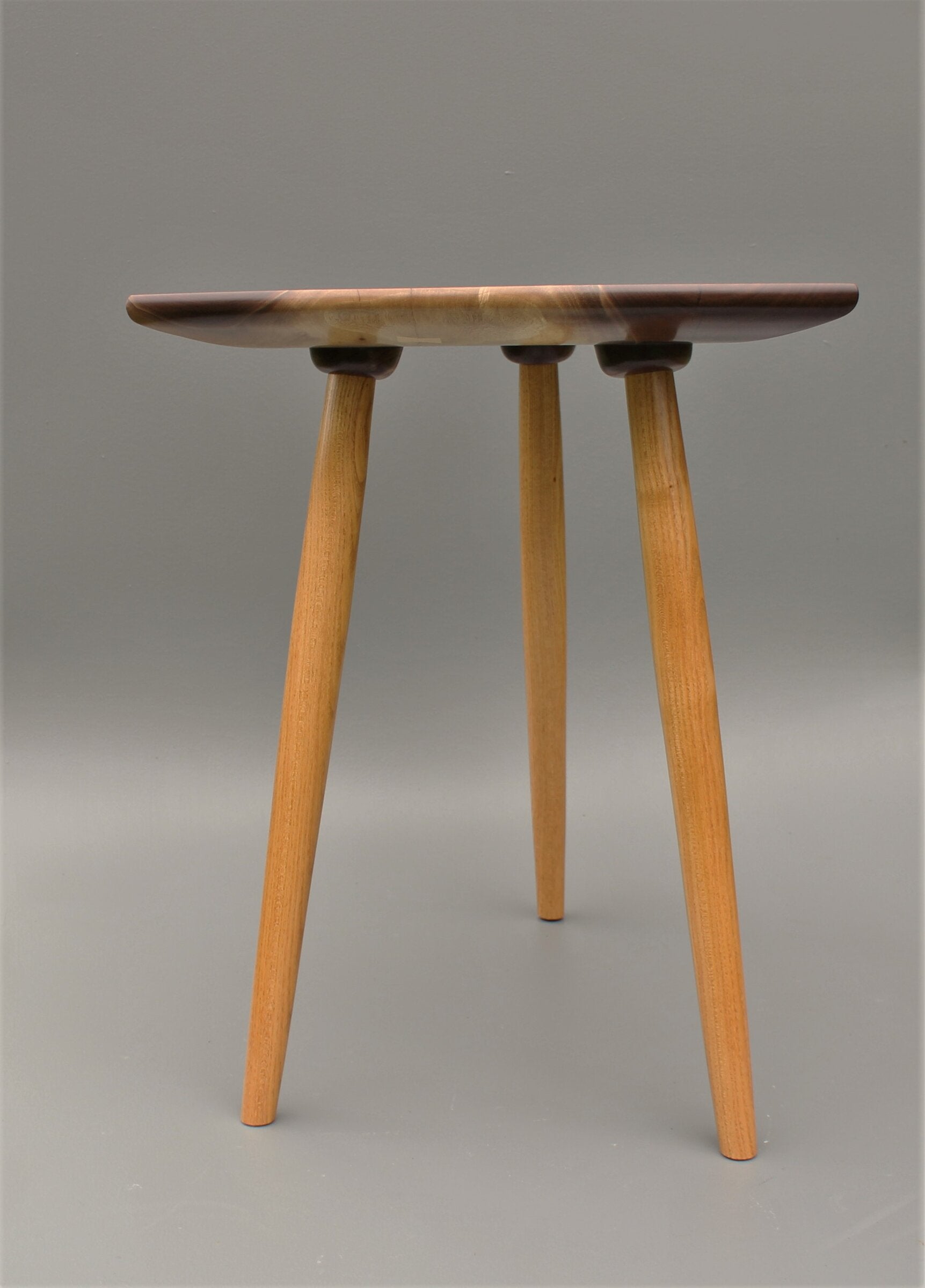 Wrap Around Table