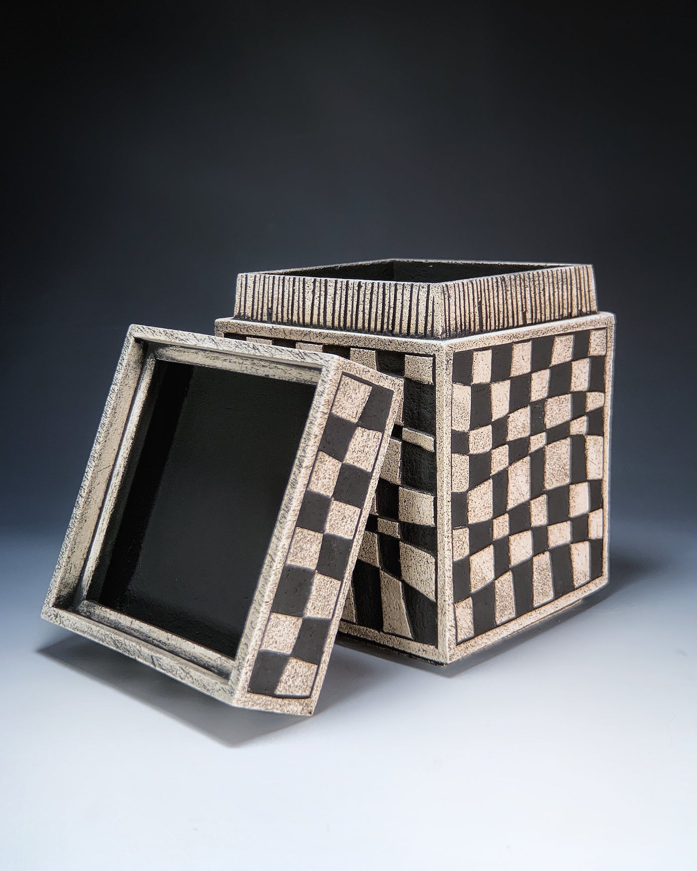 SQUARED BOX