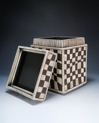 SQUARED BOX