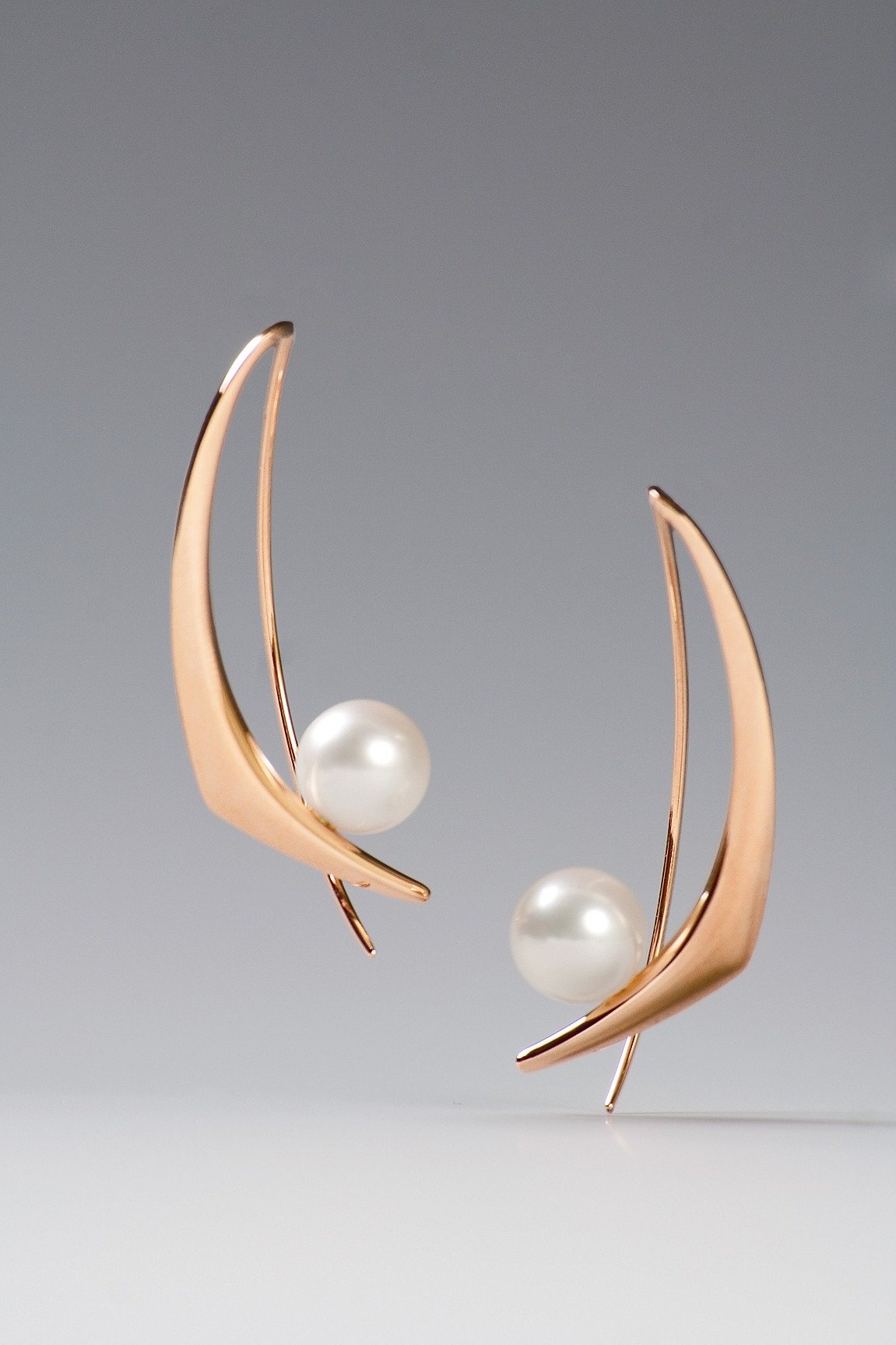14k Rose Gold with White Pearl