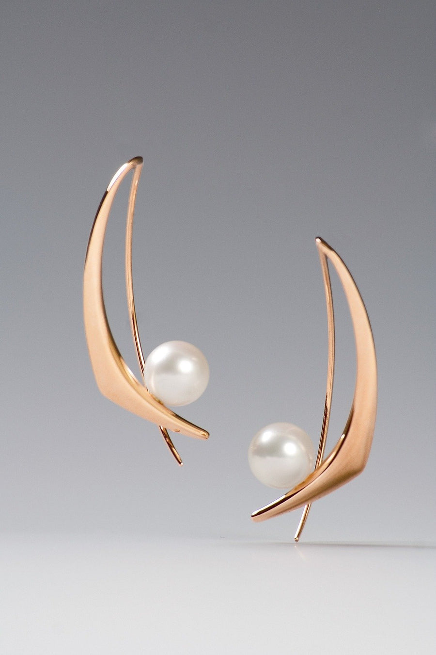 14k Rose Gold with White Pearl