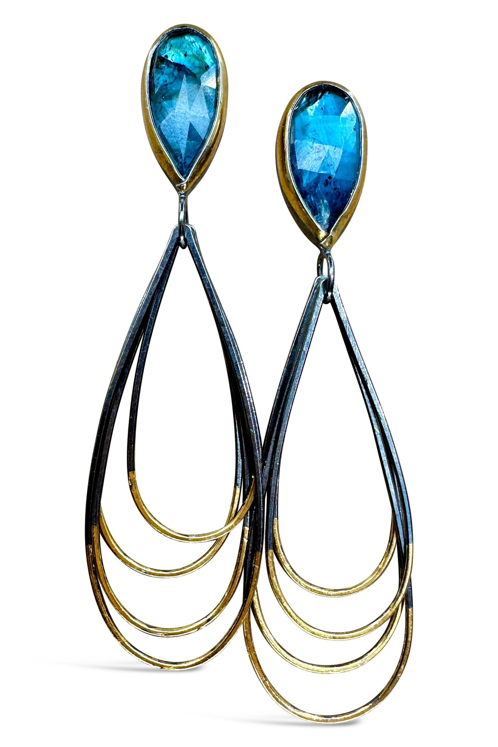 Teardrop Ripple Rim Earrings