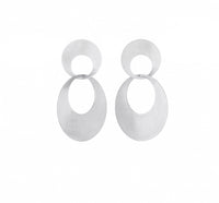 Large Interlocking Circle Earrings | Photo by Marty Doyle