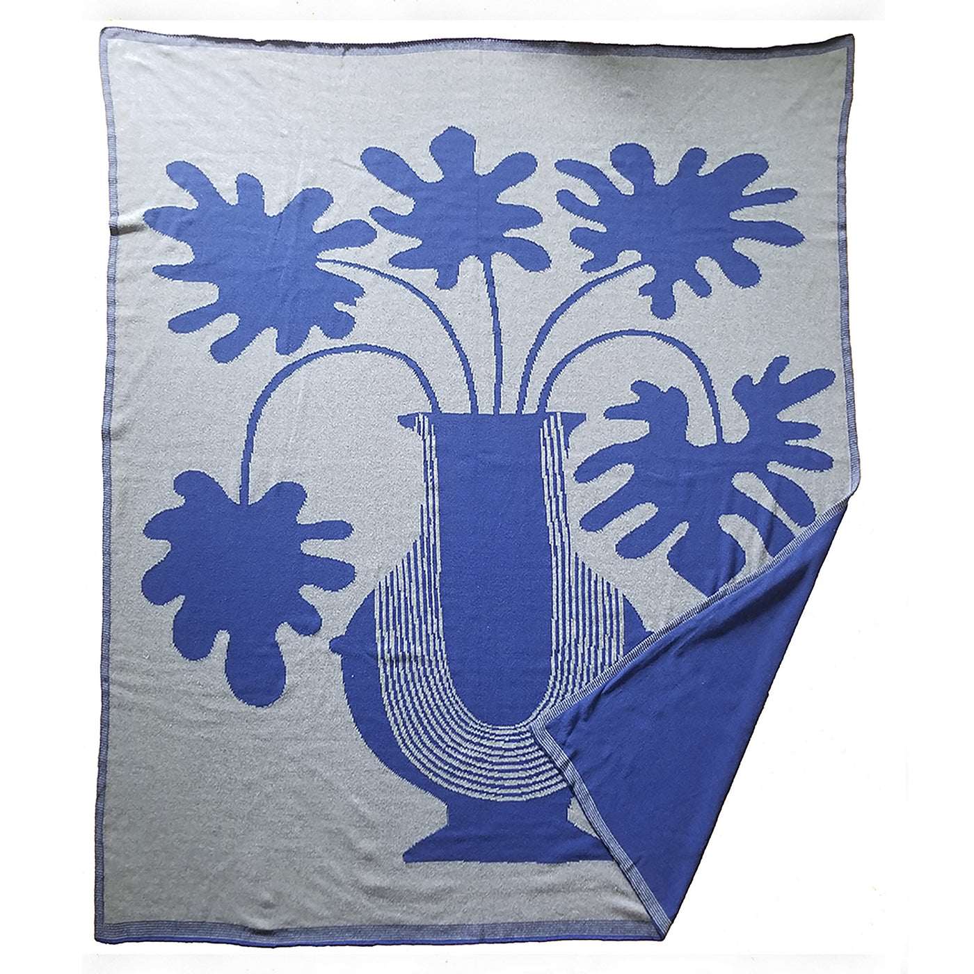 Vase Flow Throw