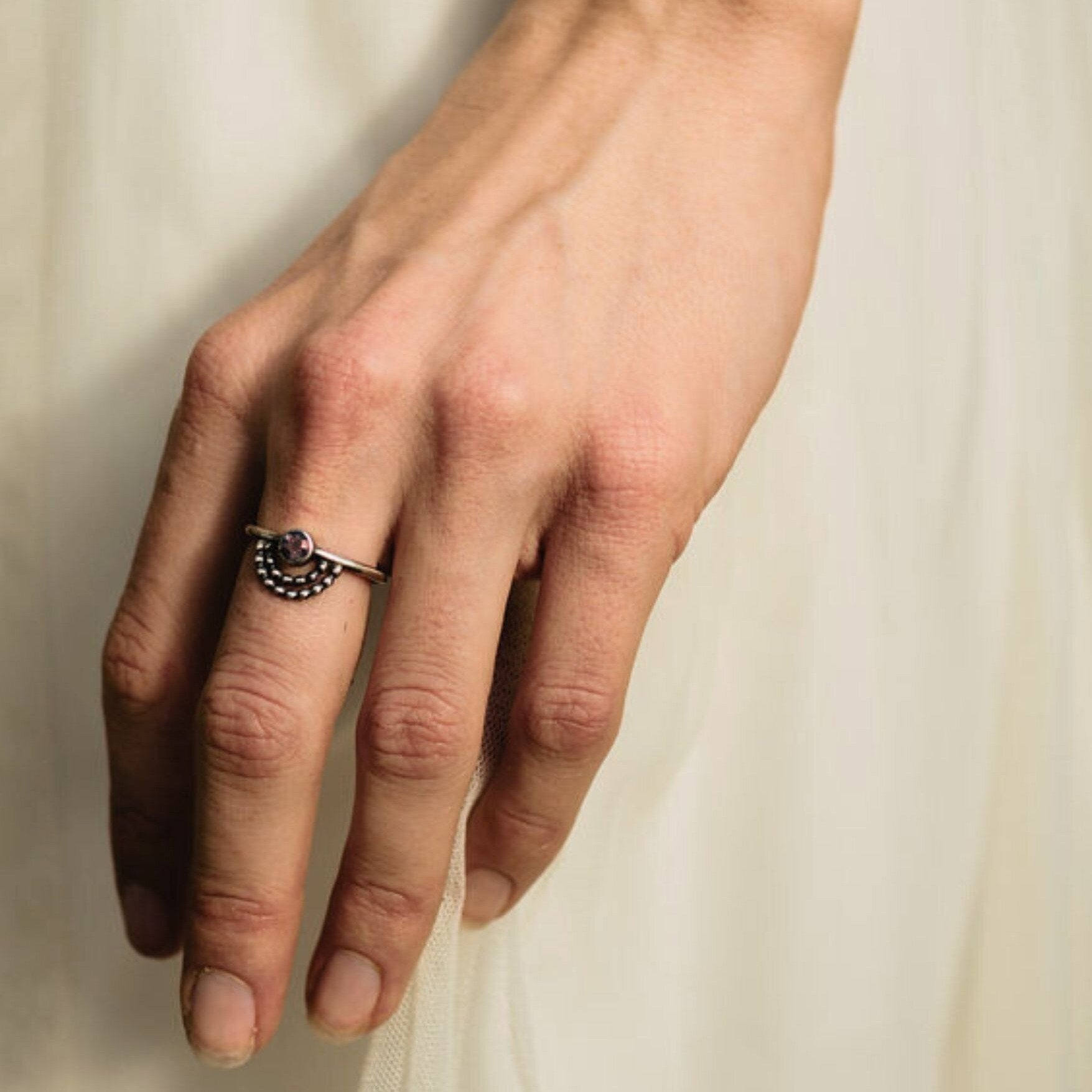 Dotted Arch Sapphire Ring