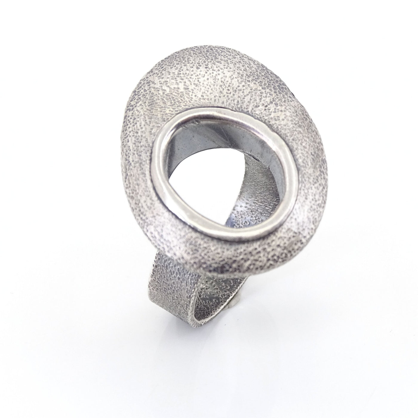 Pebble Oracle Ring