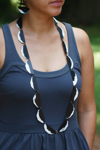 Edge Chain Necklace