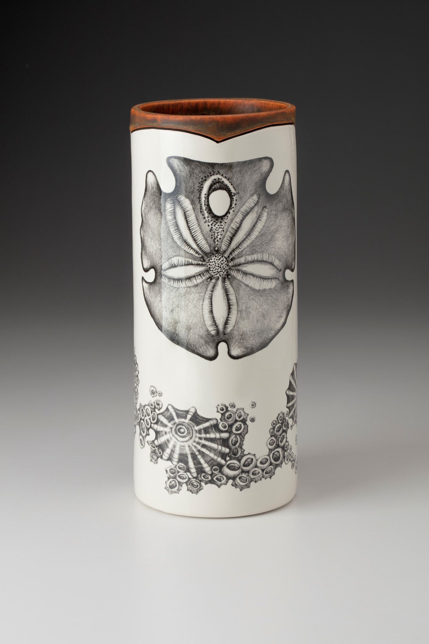Large Vase: Sand Dollar