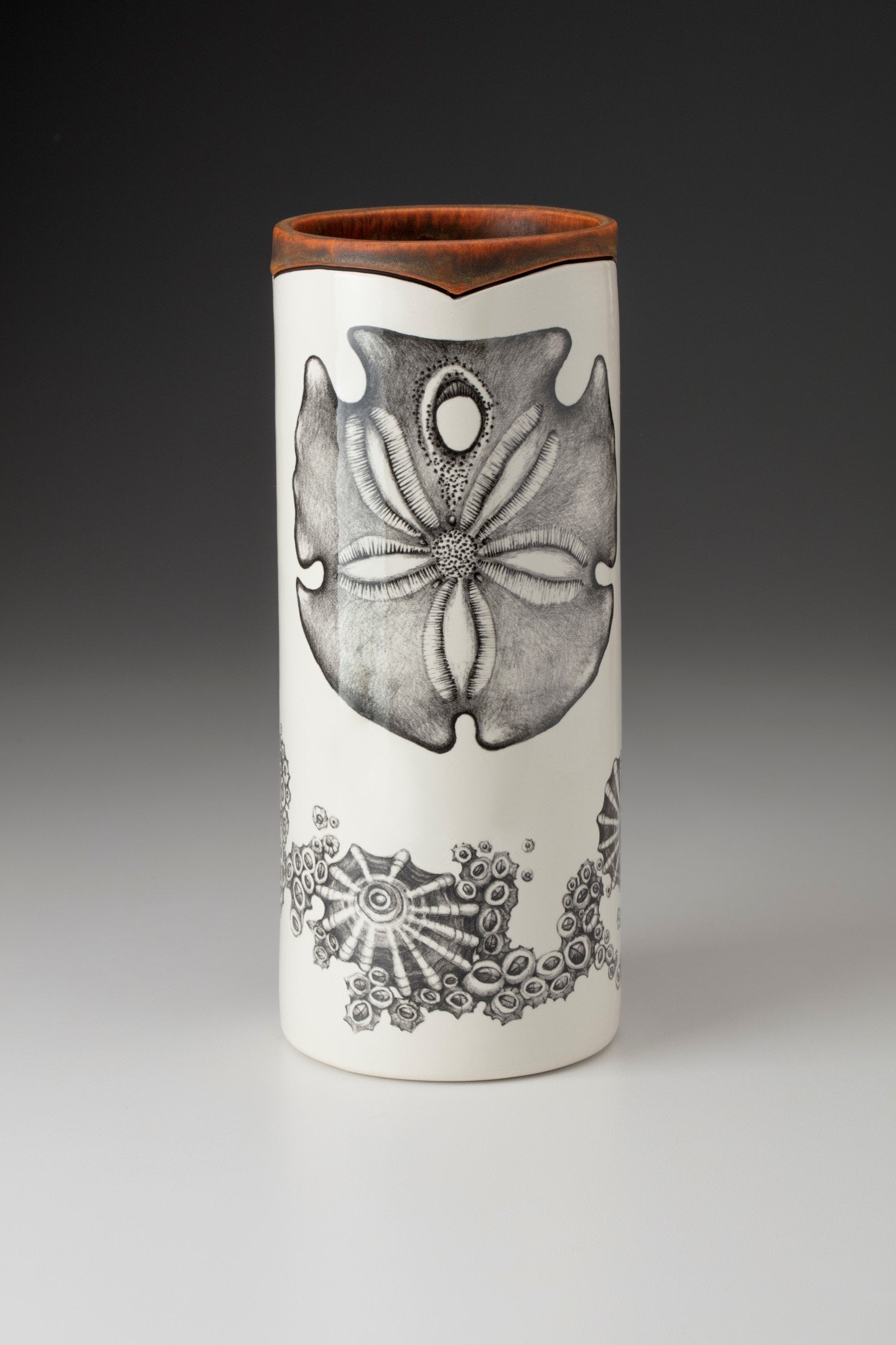 Large Vase: Sand Dollar