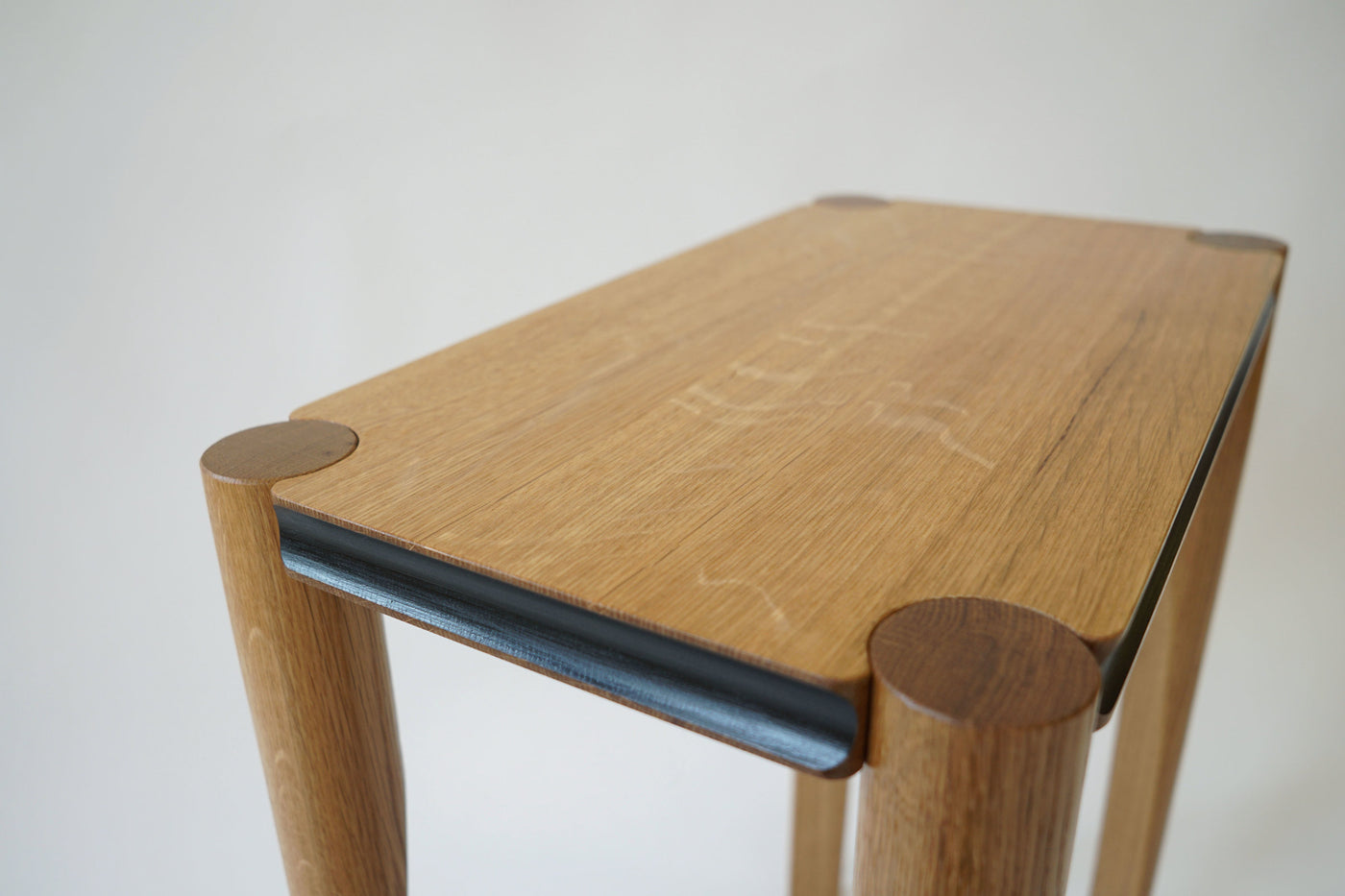 Aviateur Side Table, White Oak