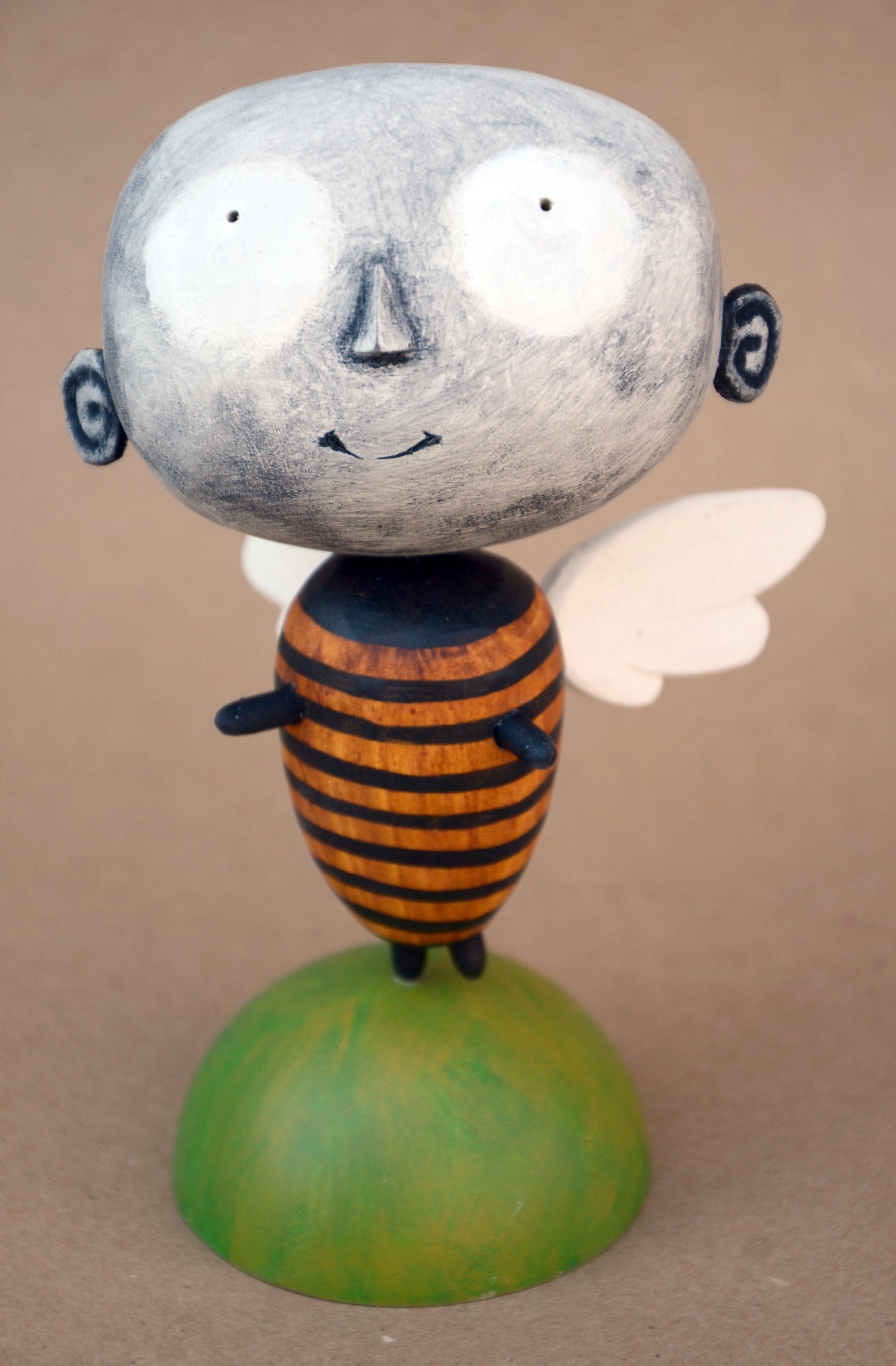 Zozo MoonBee Baby