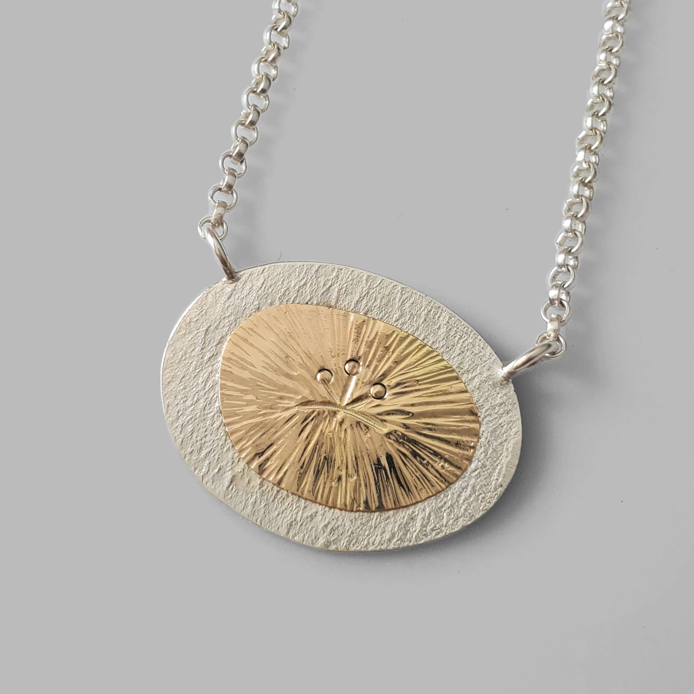 Oval Zinni Necklace