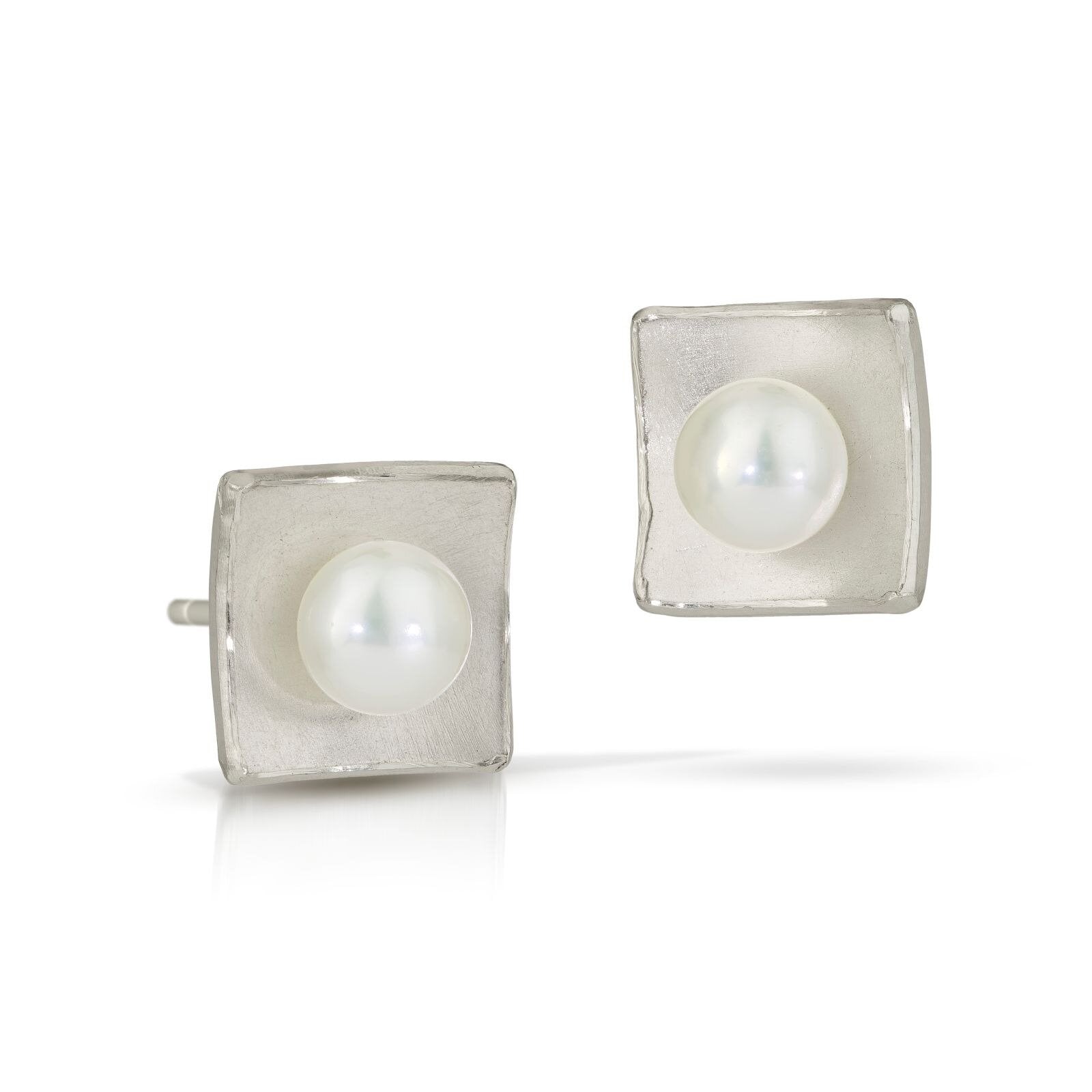 White Pearl, Large, Sterling Silver Posts