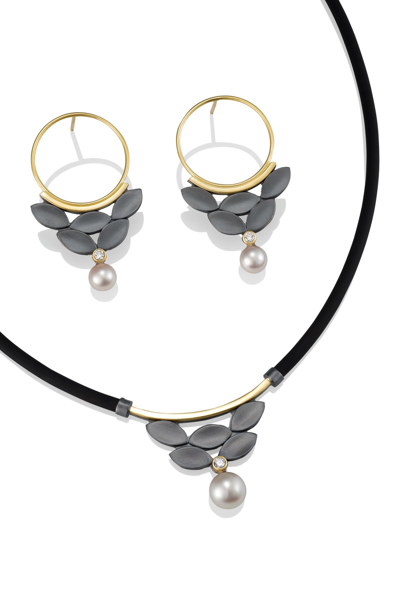 Leaf Cluster Necklace