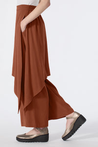 Sandwashed Pebble Elena Skirted Pant