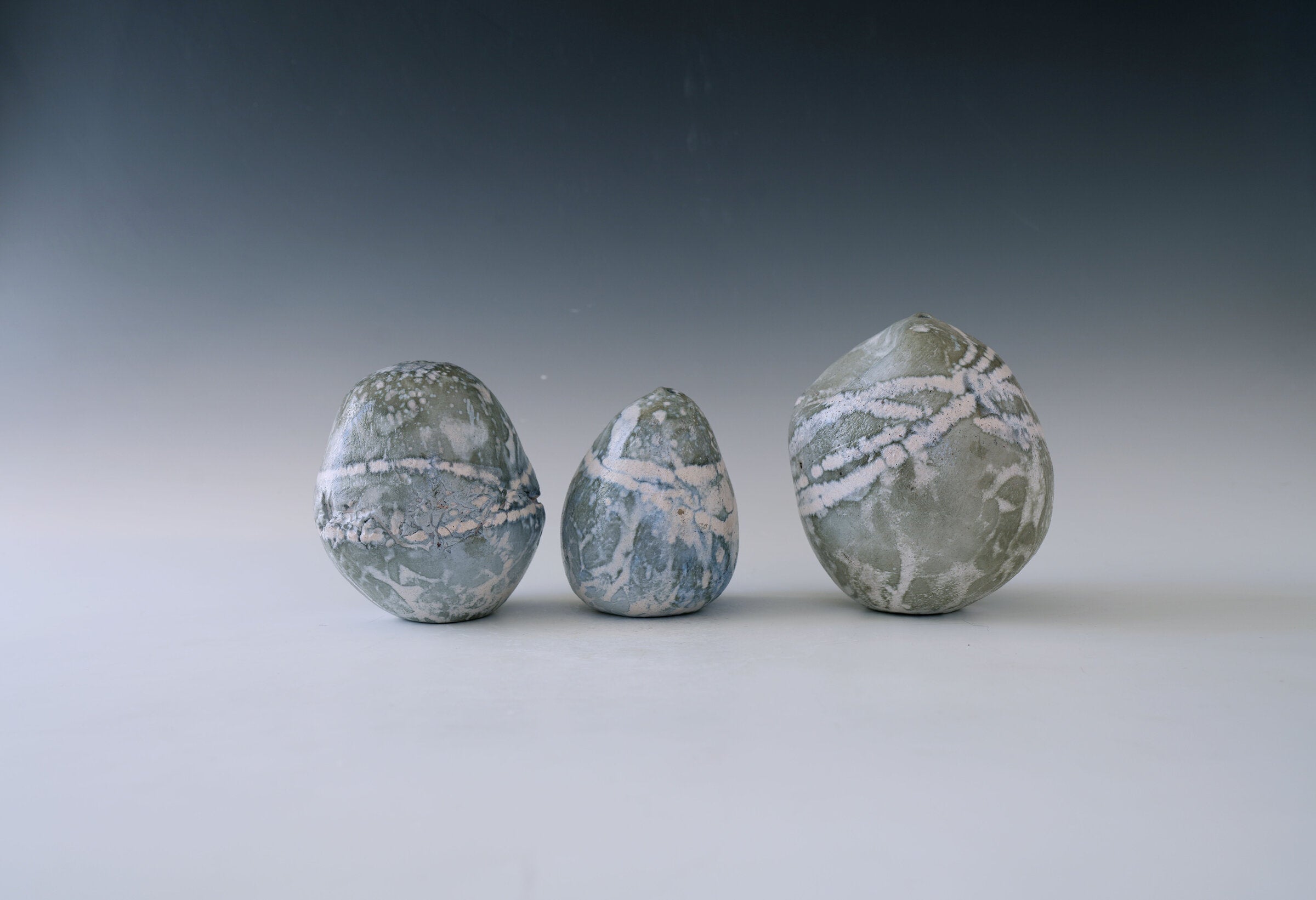 Blue Moon Riverstone Set of 3