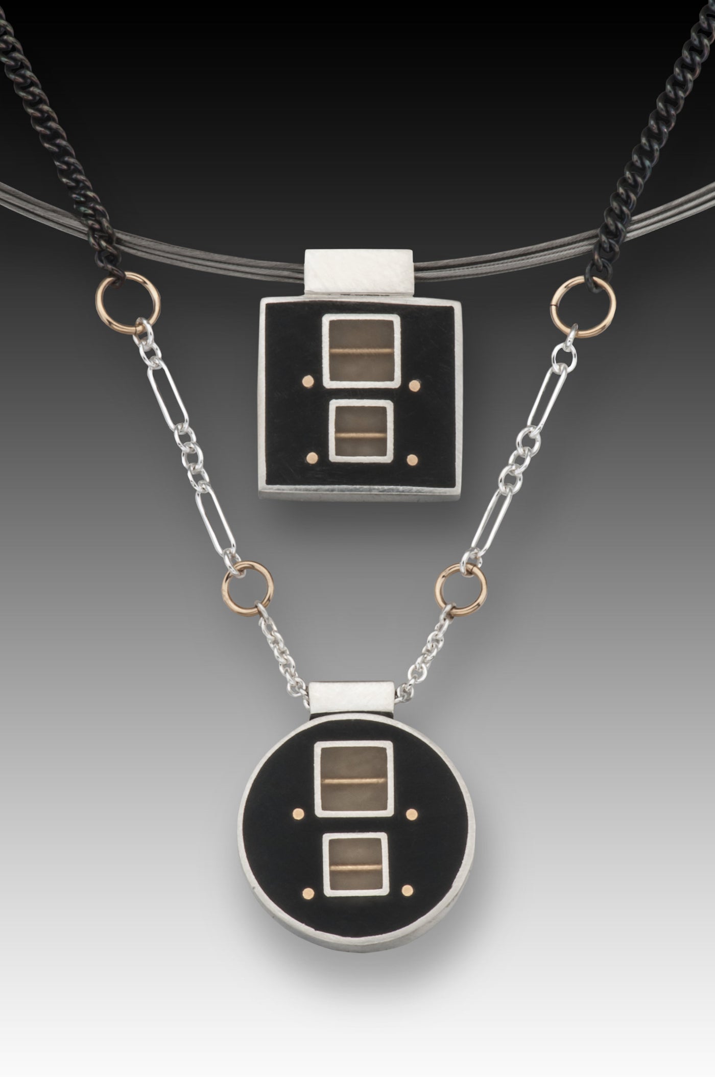 top: square, bottom: circle