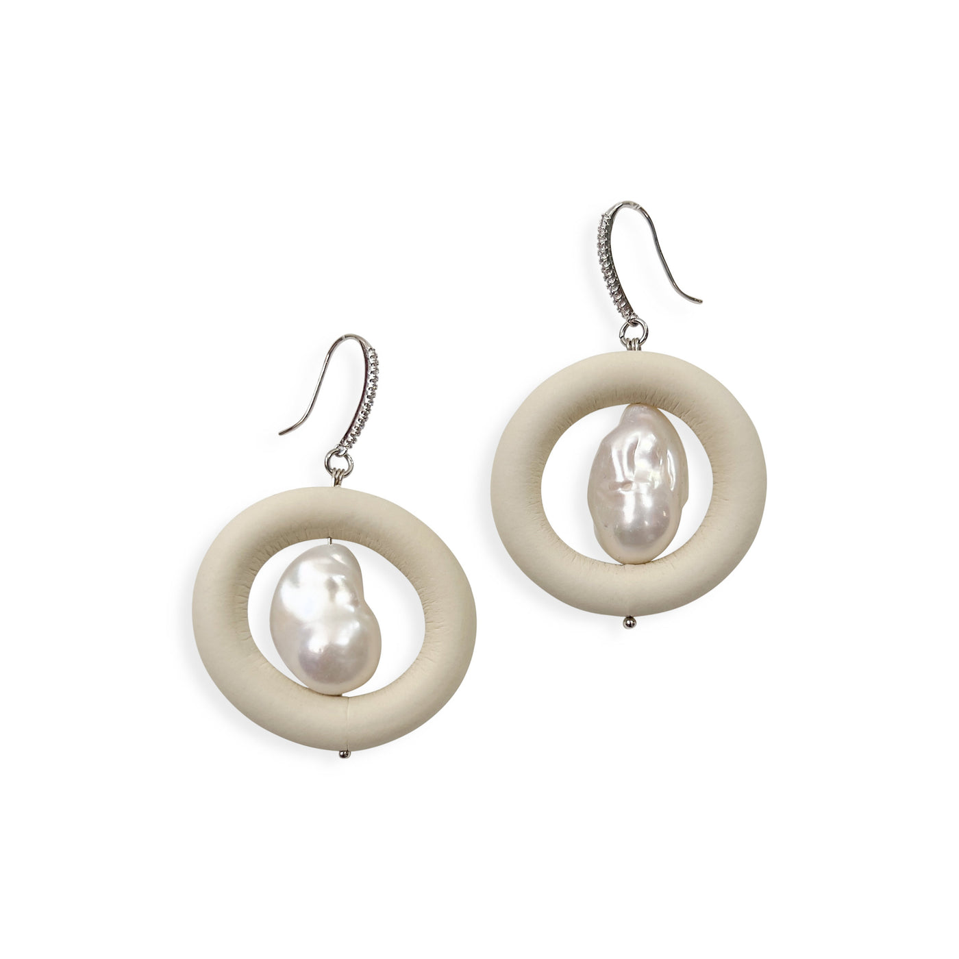Ivory Rubber Earrings with White Baroque Pearl