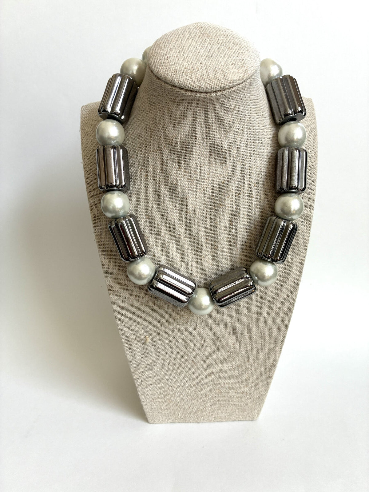 Bold Faux Pearl Necklace