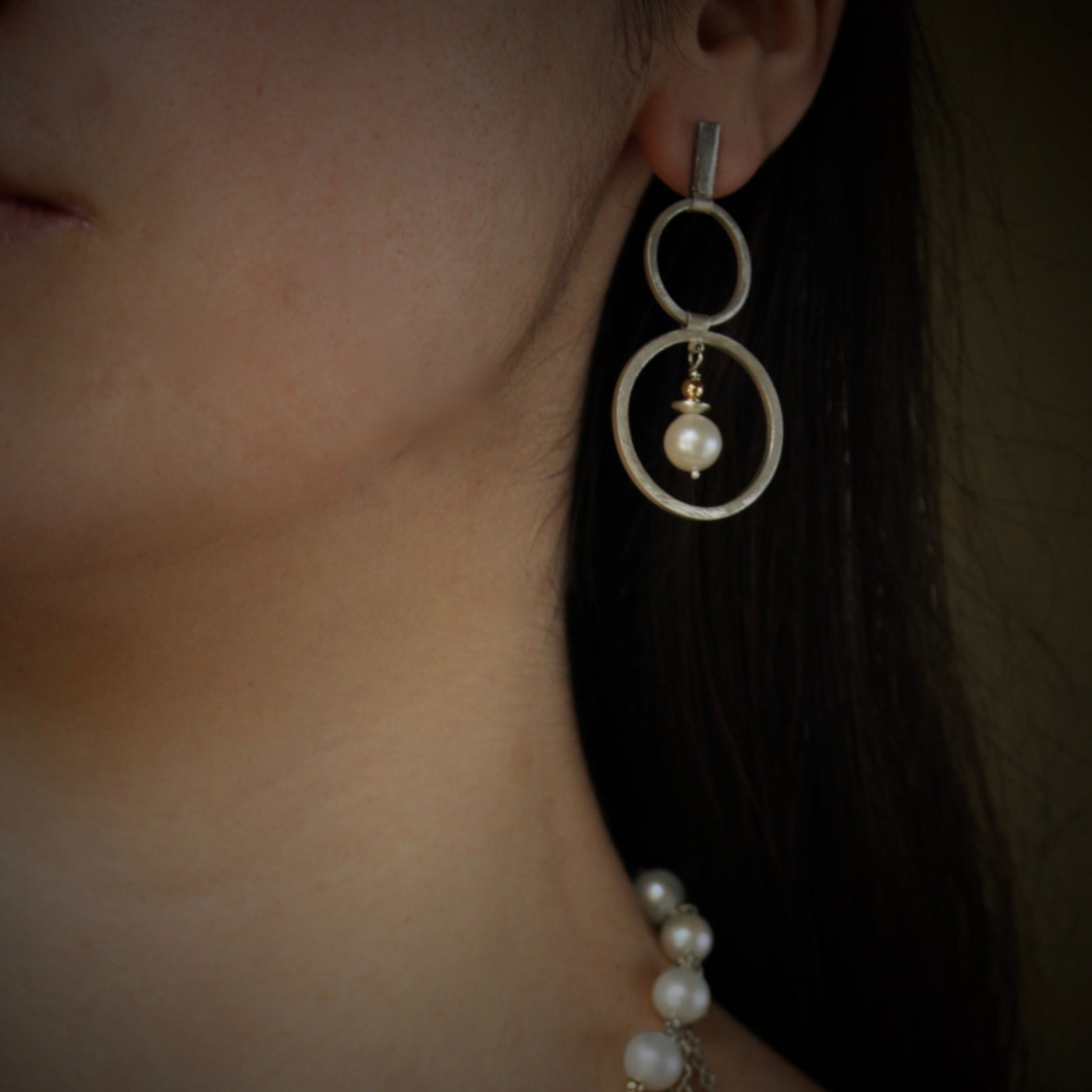 Drop Pearl Earrings