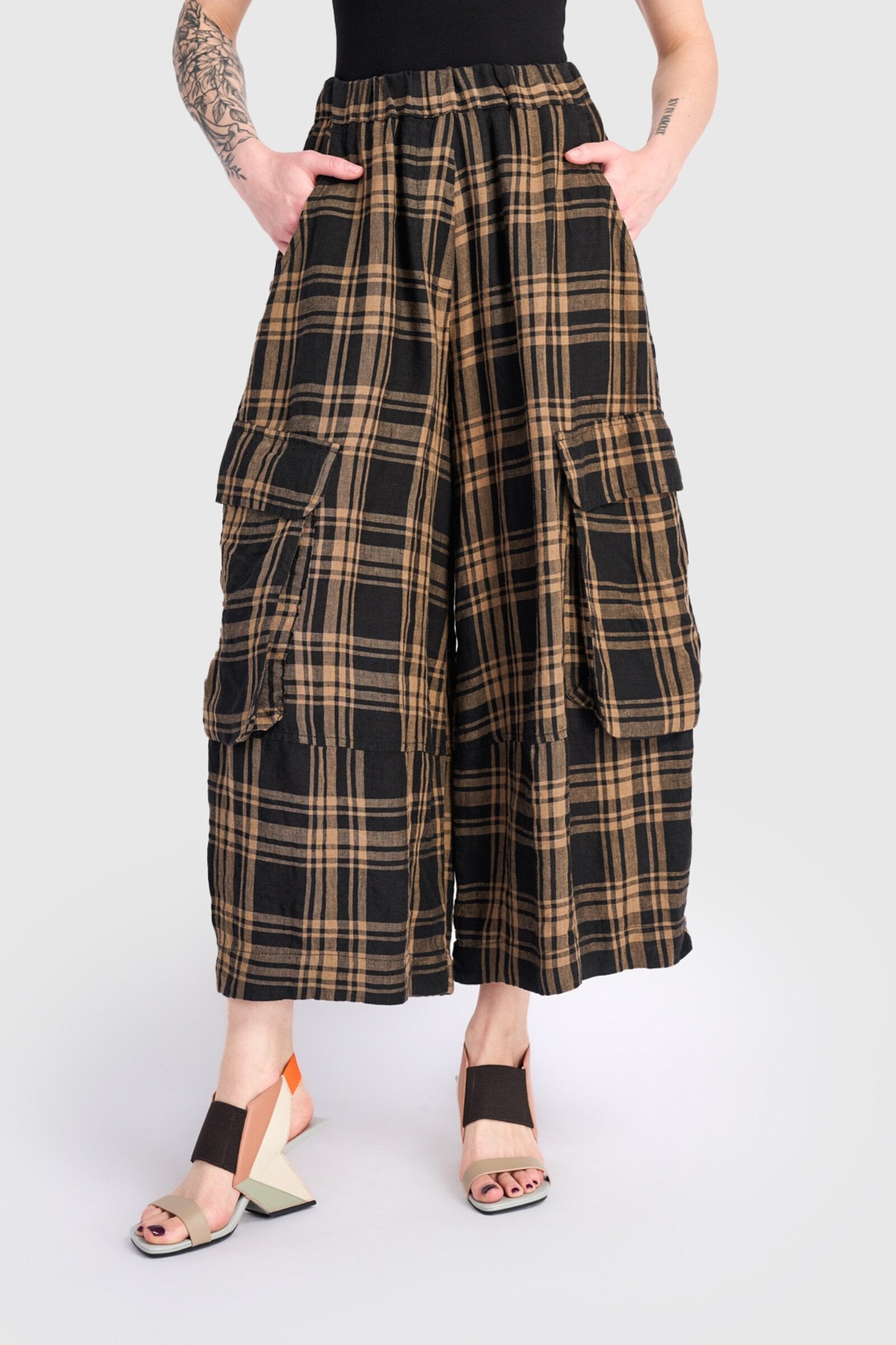 Linen Wide Leg Cargo Pant