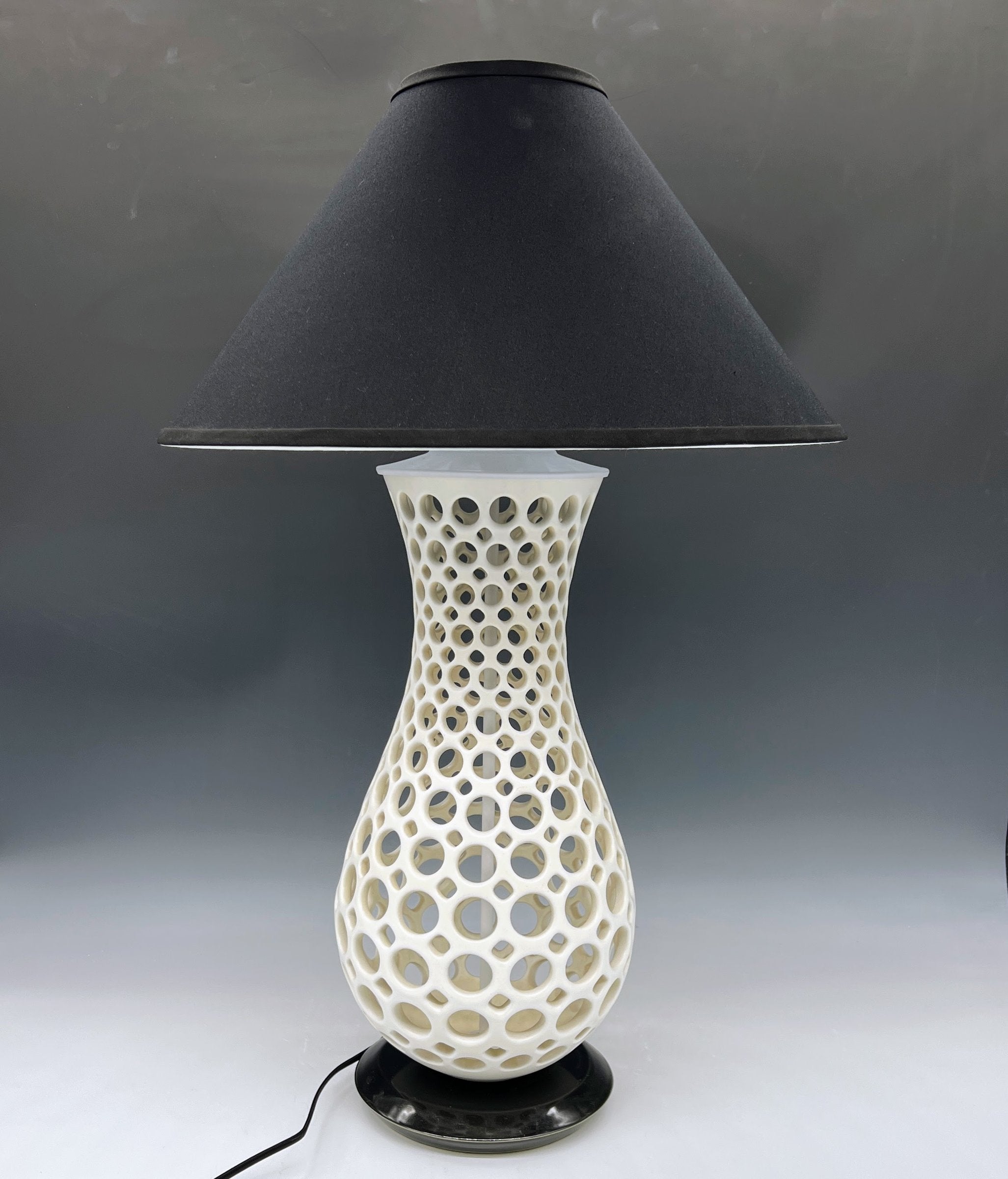 Pierced White Curvy Table Lamp