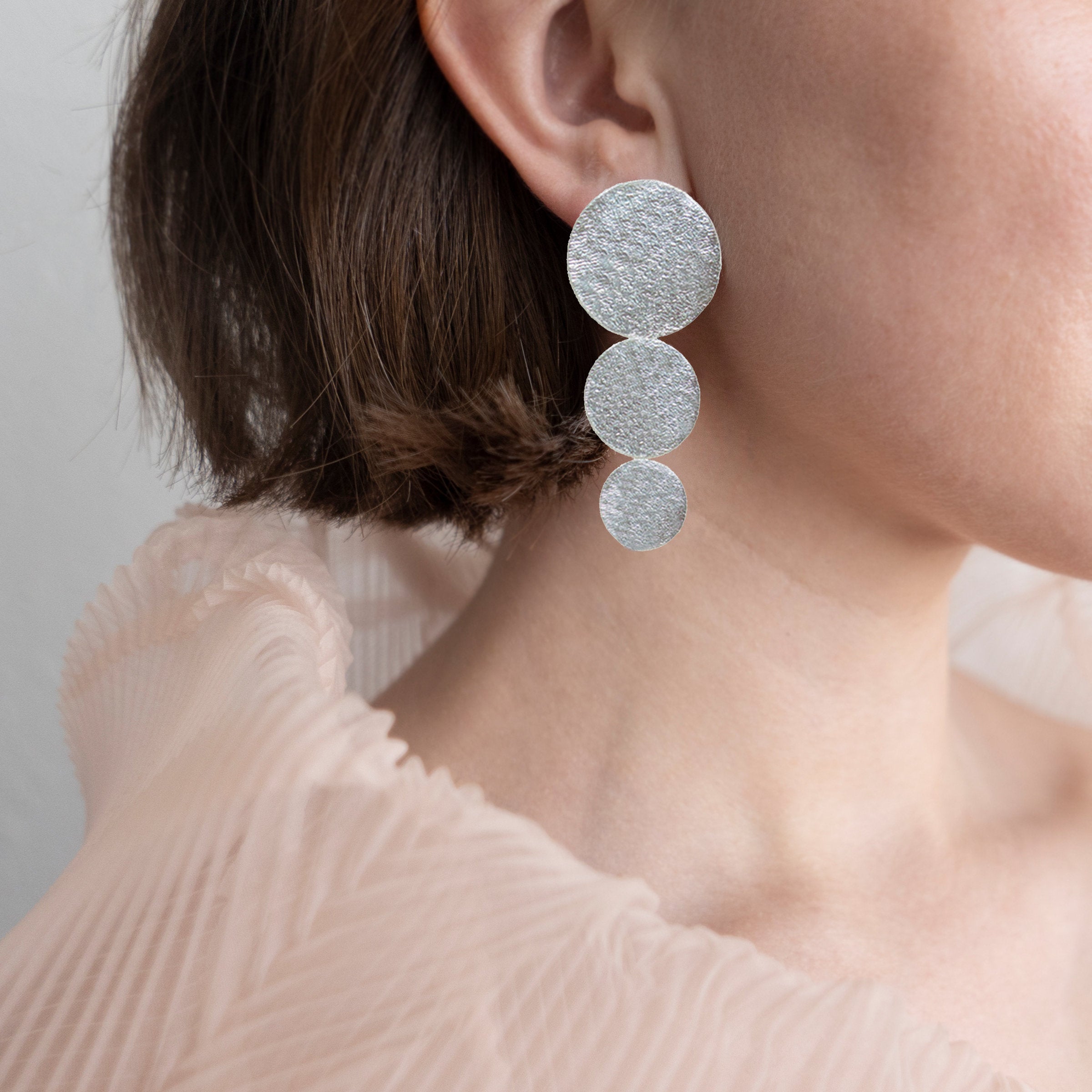 Silver, Asymmetrical | Photo by Olya