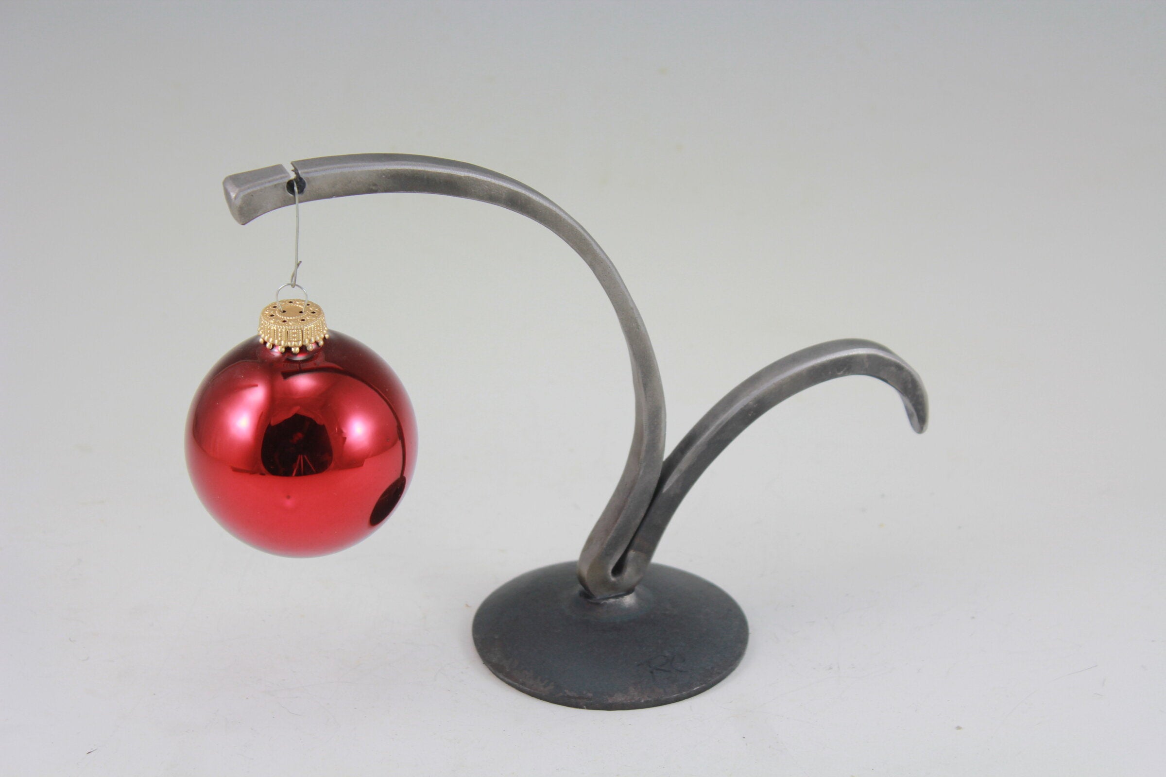 Single Ornament Stand II