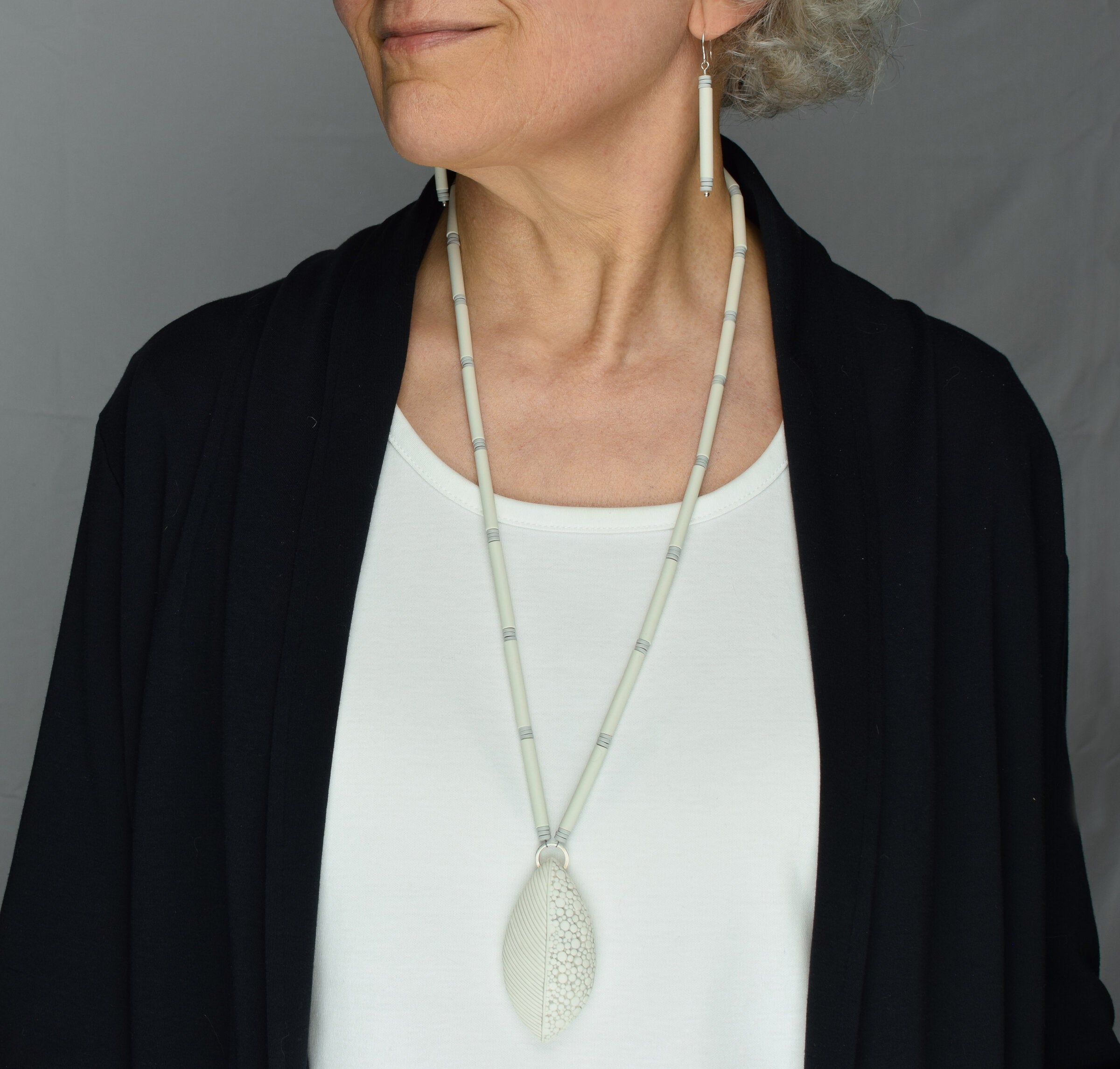Ivory Textured Leaf Necklace
