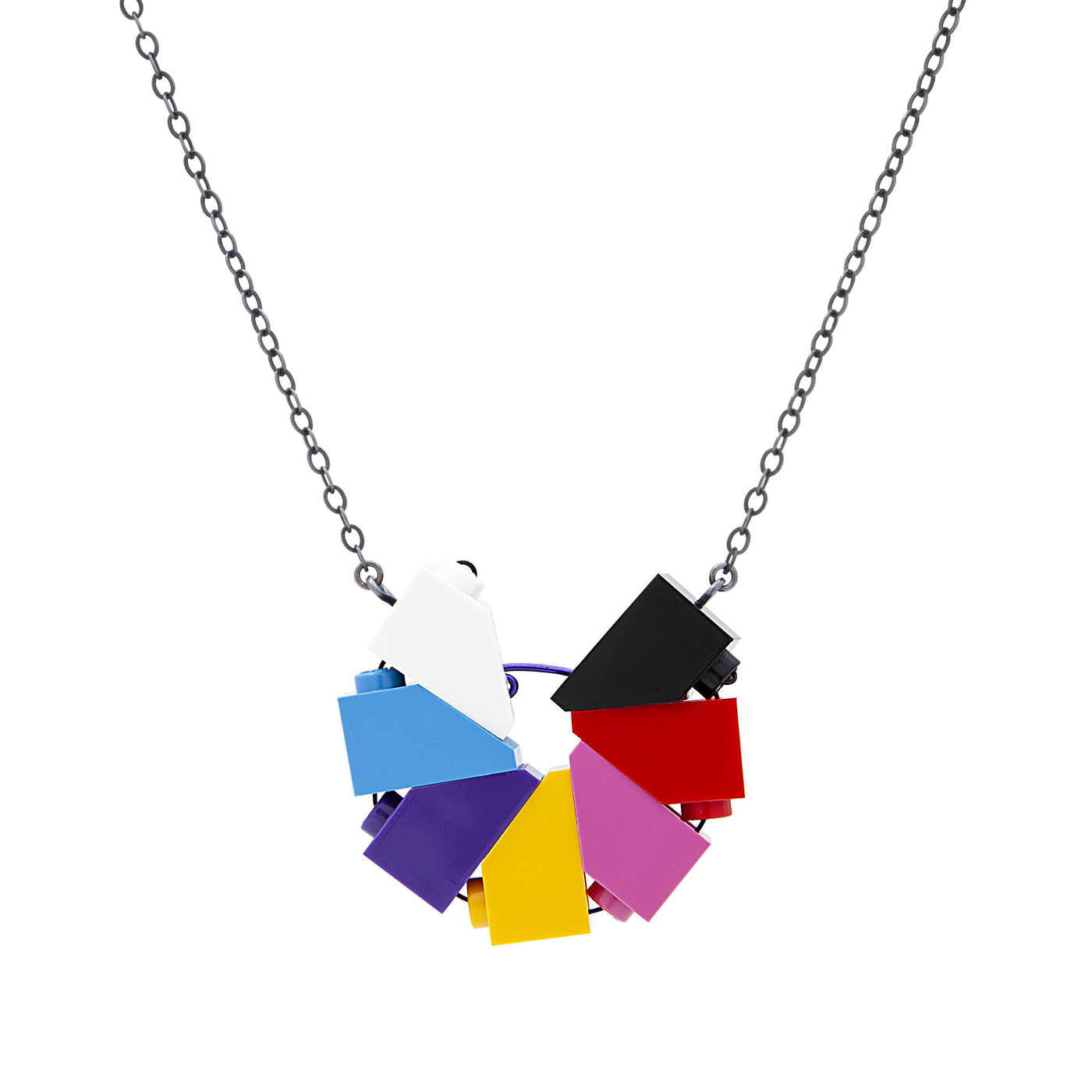 Gio with oxidized silver chain