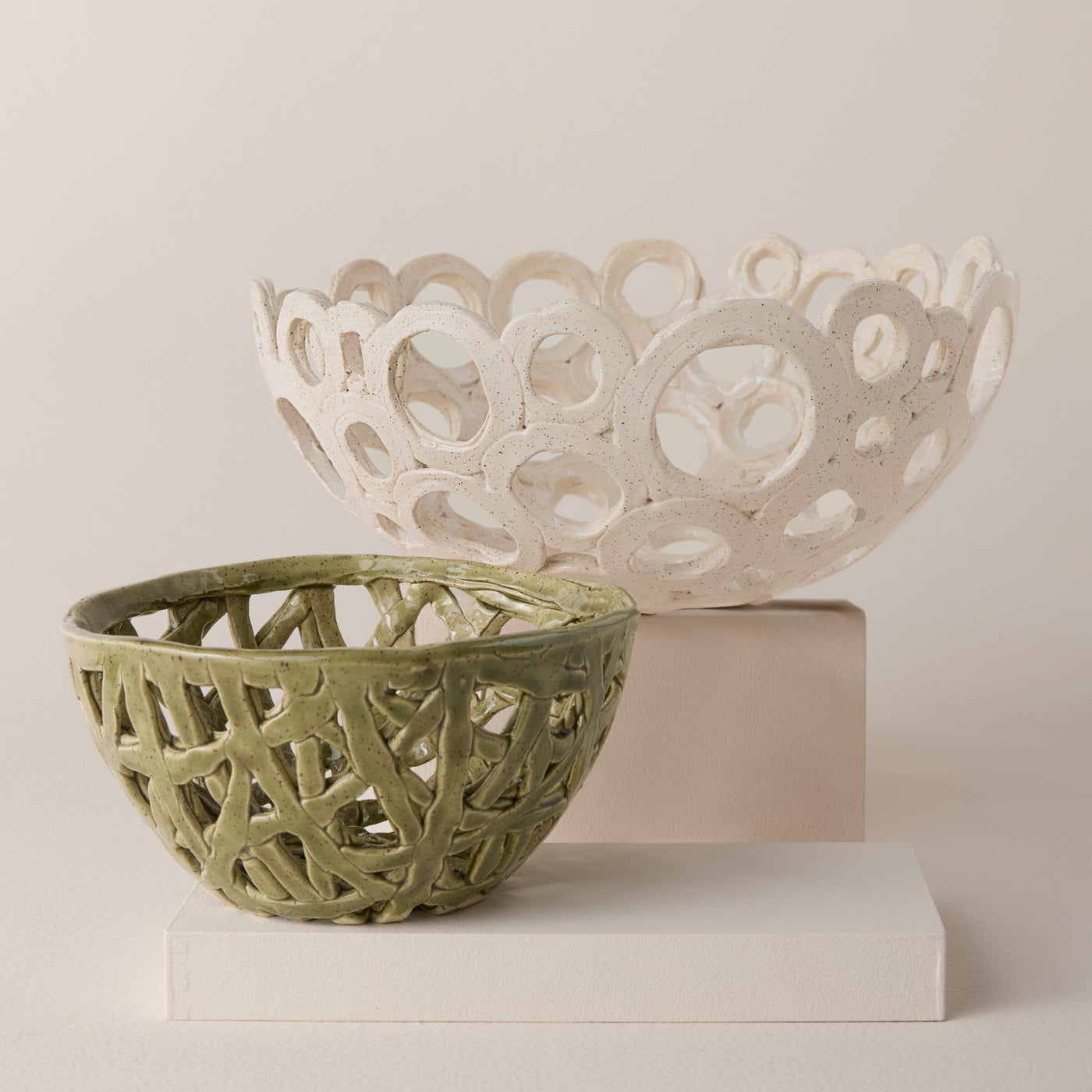 shown with Woven Cavebasket 