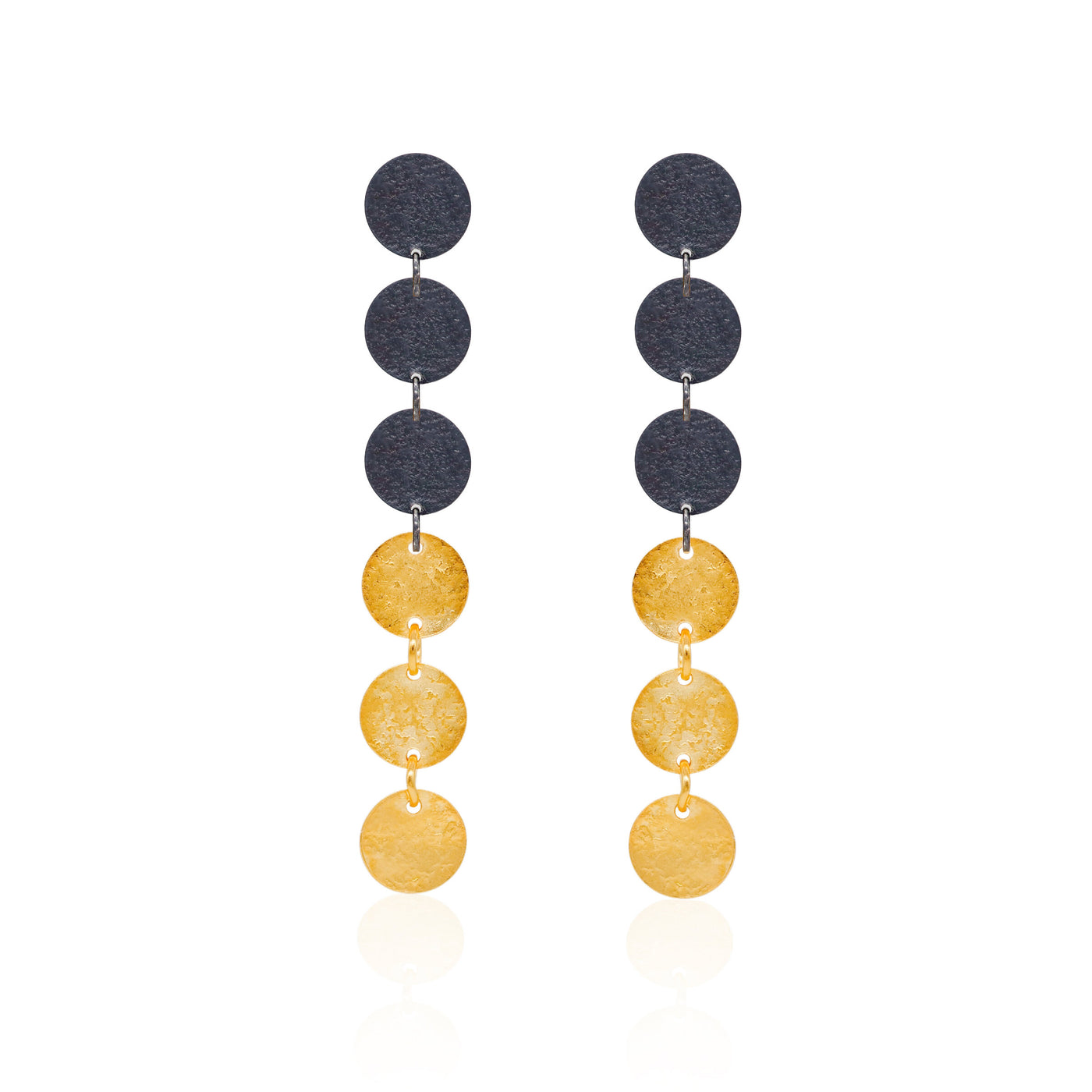 Oxidized Silver | Photo by Iseegems