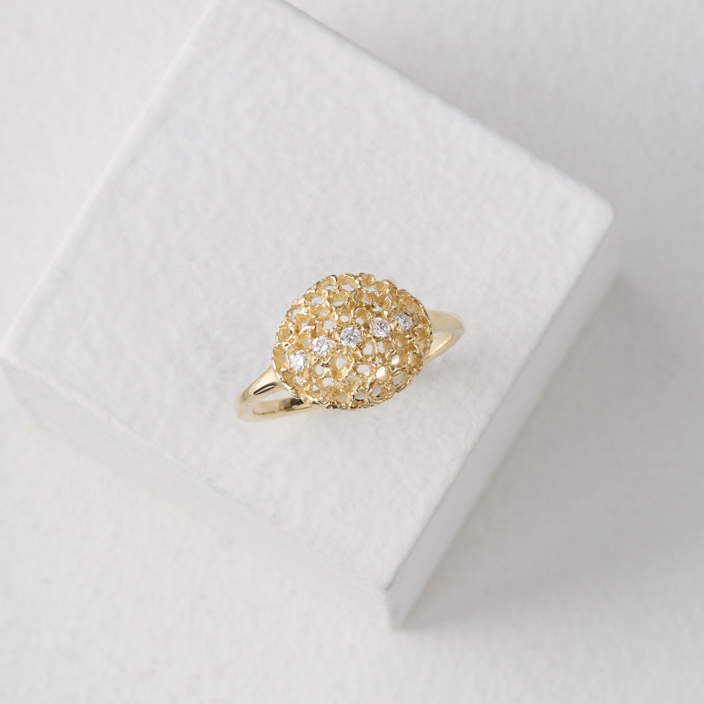 Honeycomb Lace Ring
