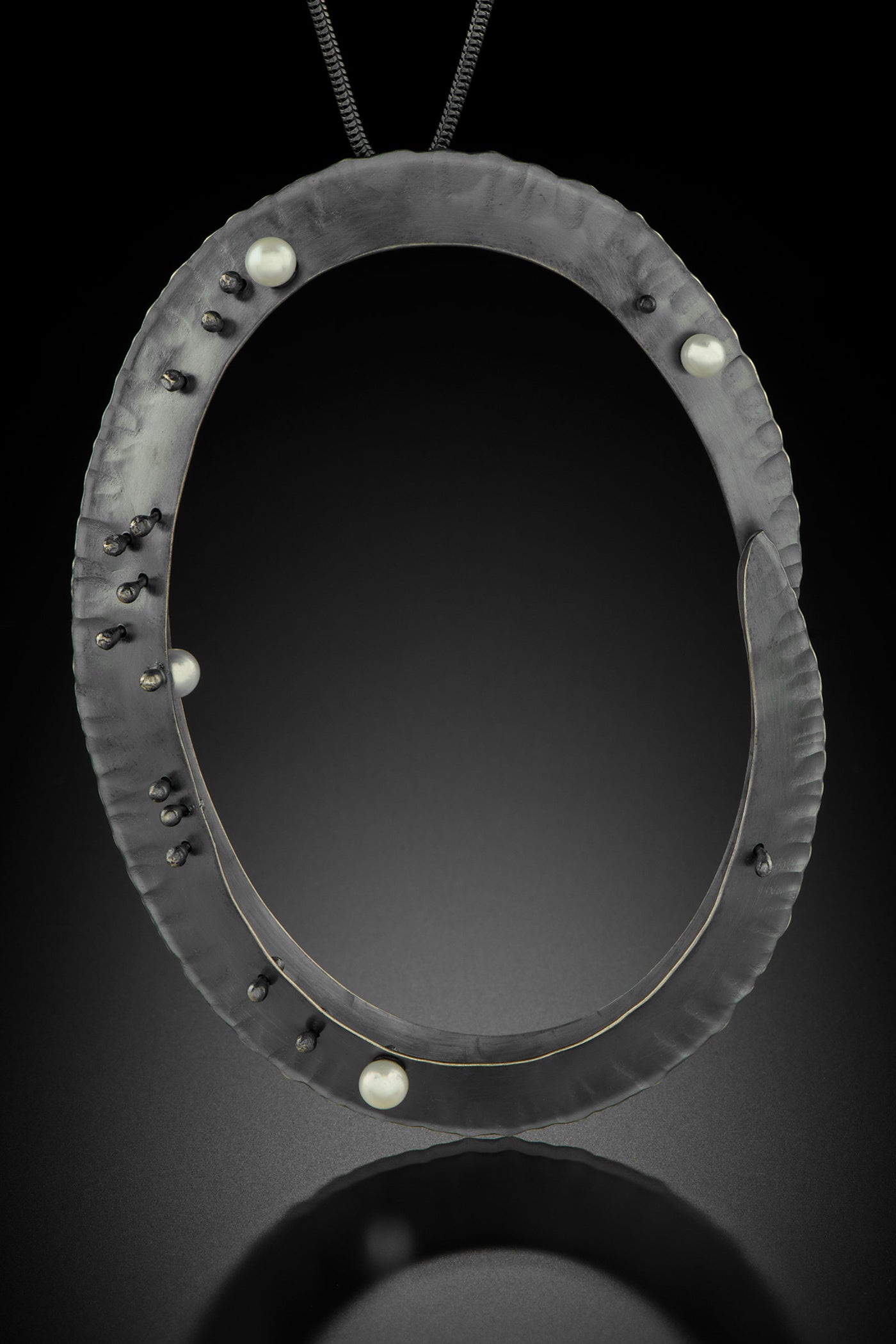 Jumbo Black Orbit Pendant