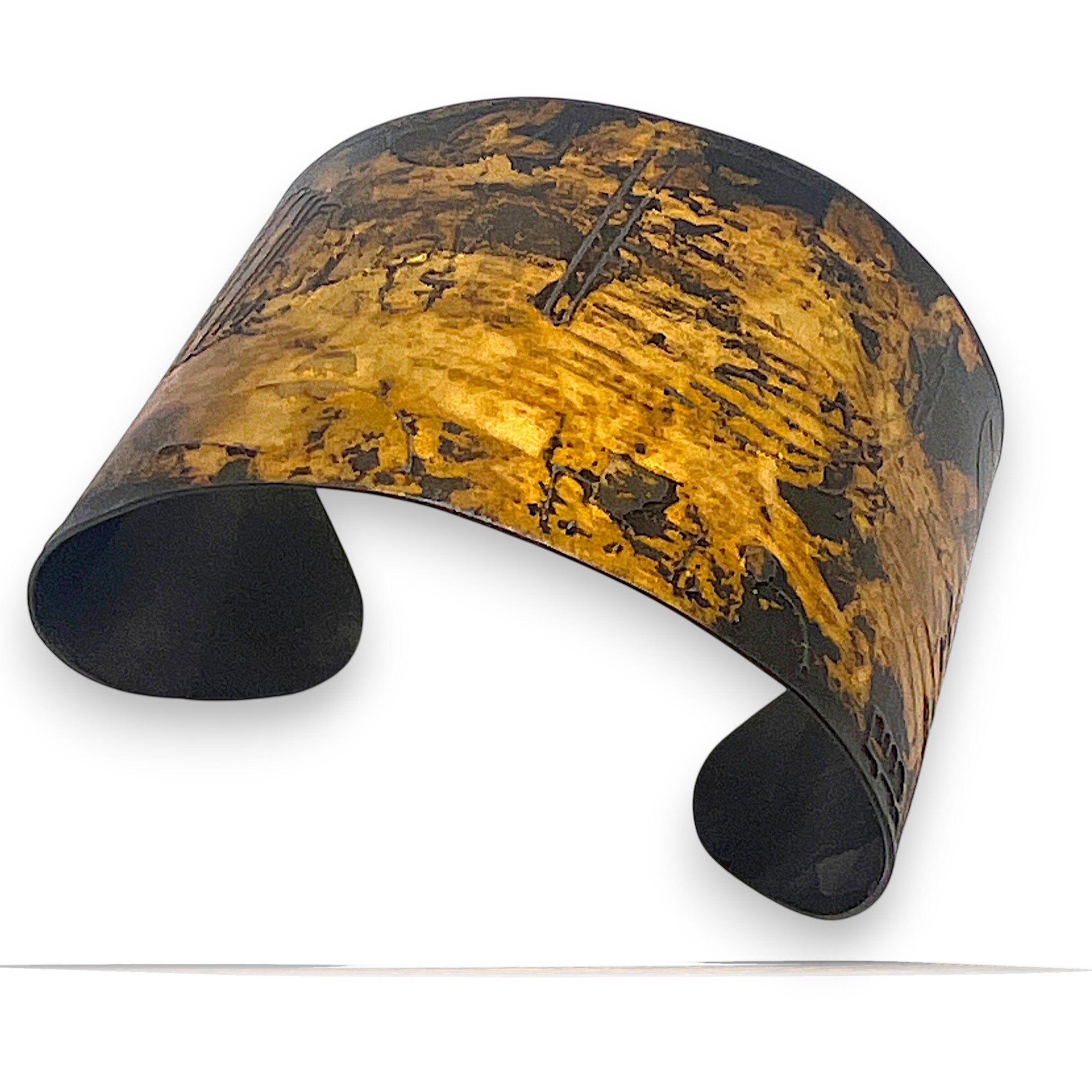 Vestige Cuff