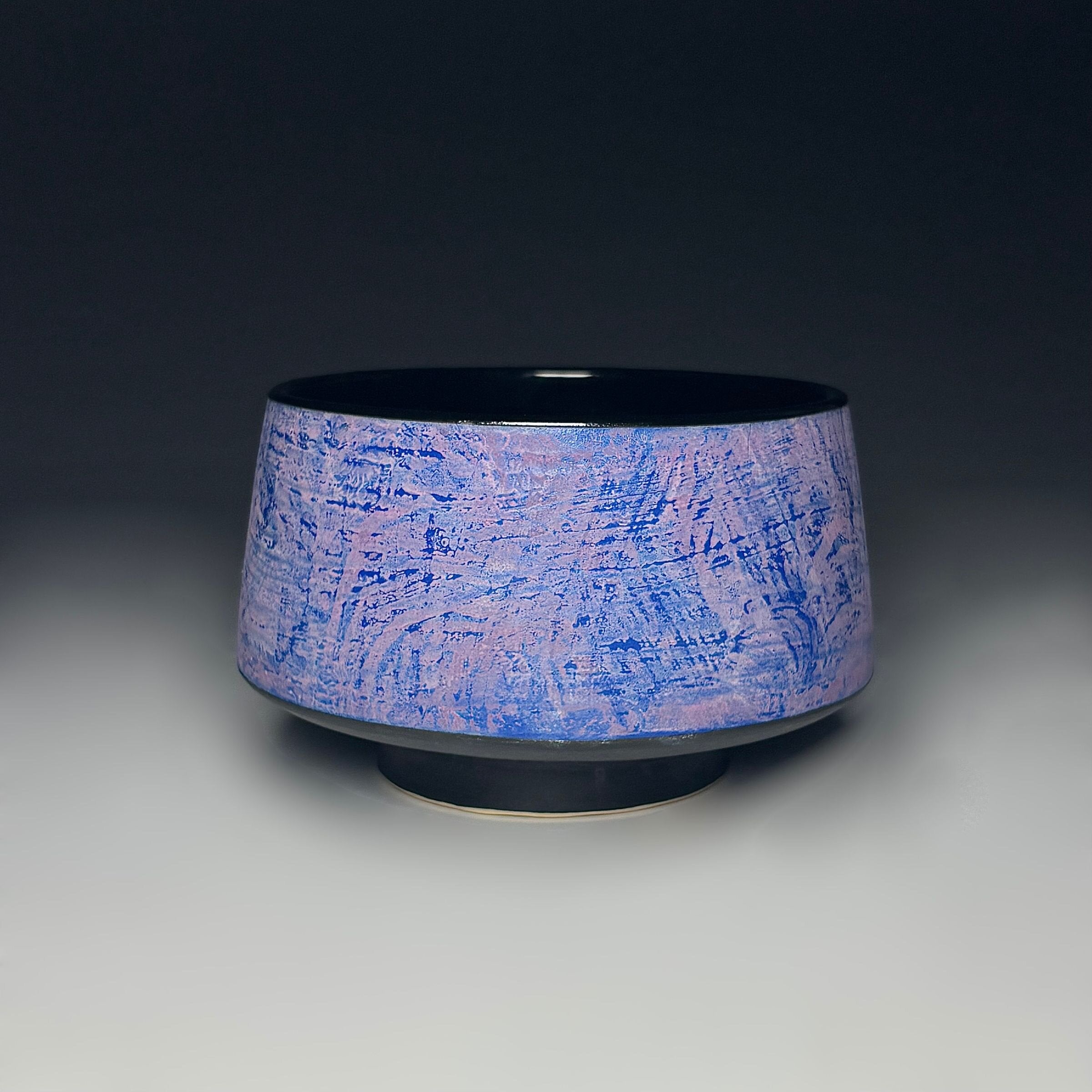 Painterly Tea Bowl in Lilac Brushstroke