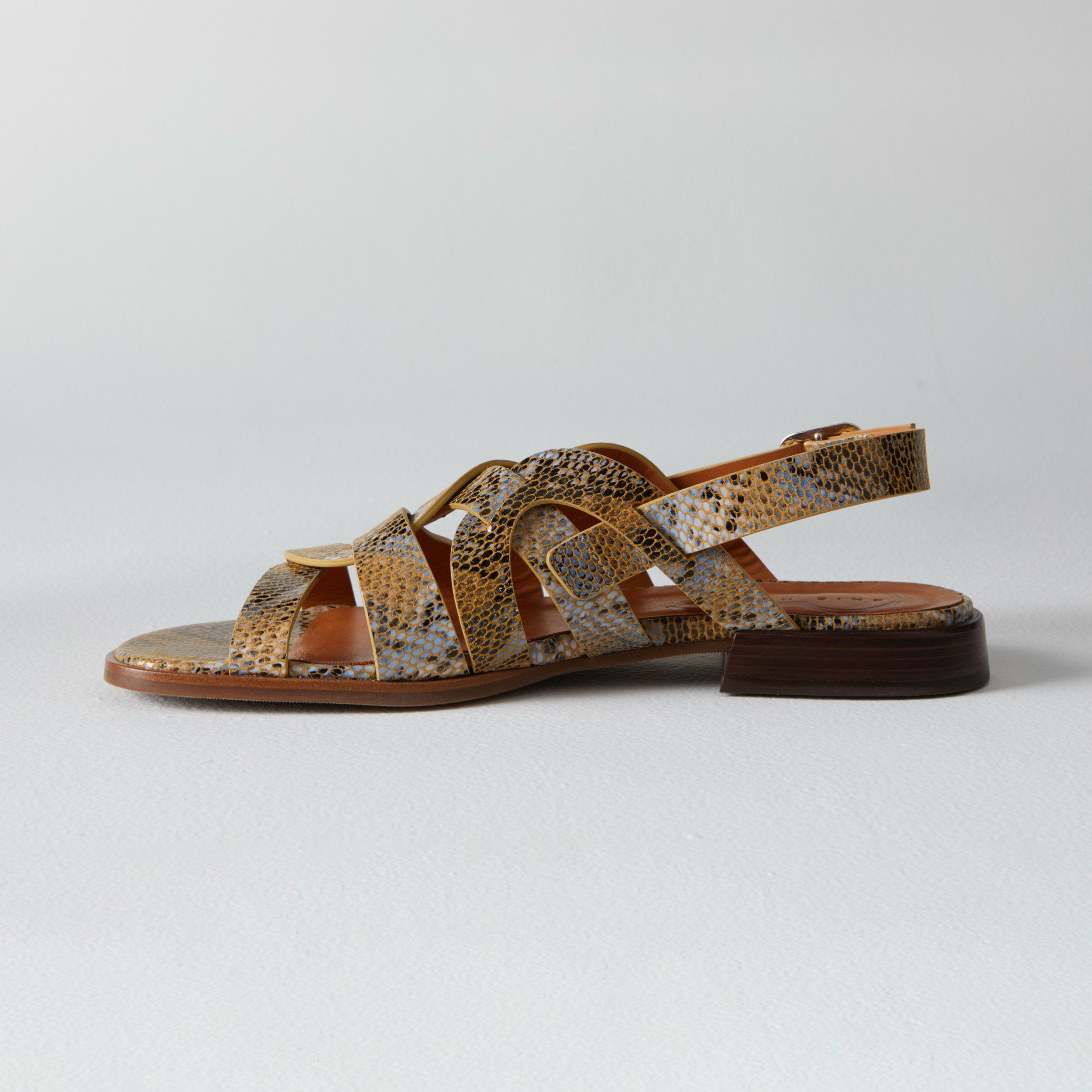 Lai Sandal