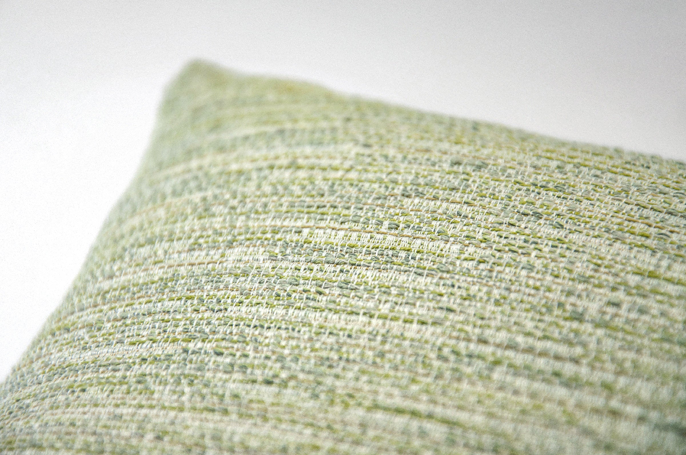 Molto Performance Pillow