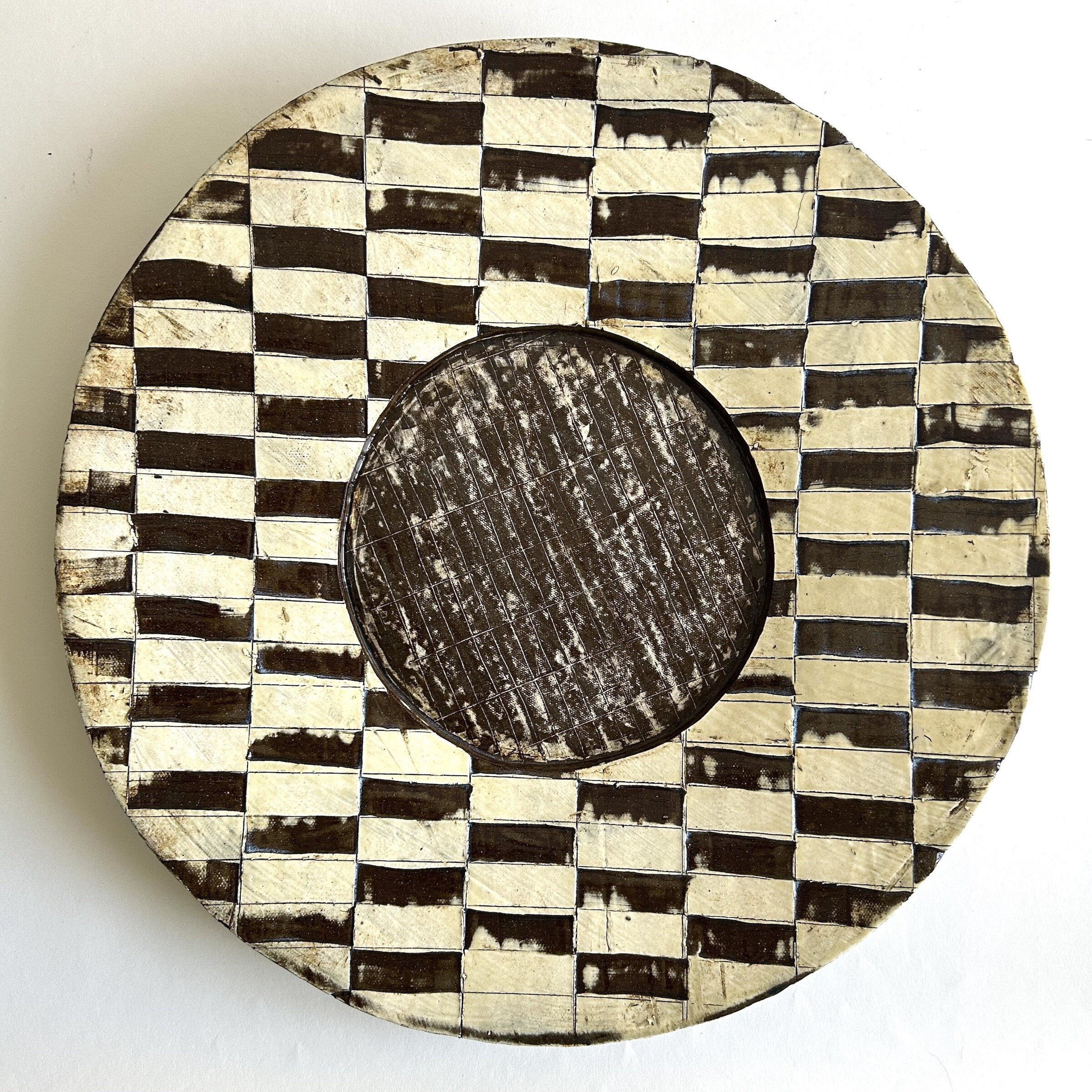 Brown Kuba Charger