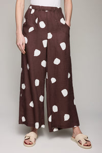 Espresso/Ivory Dot