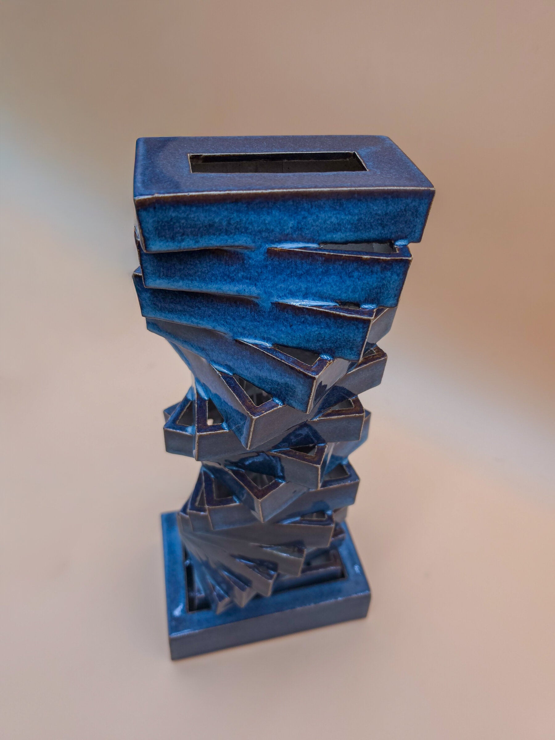 Cobalt Shift Luminary
