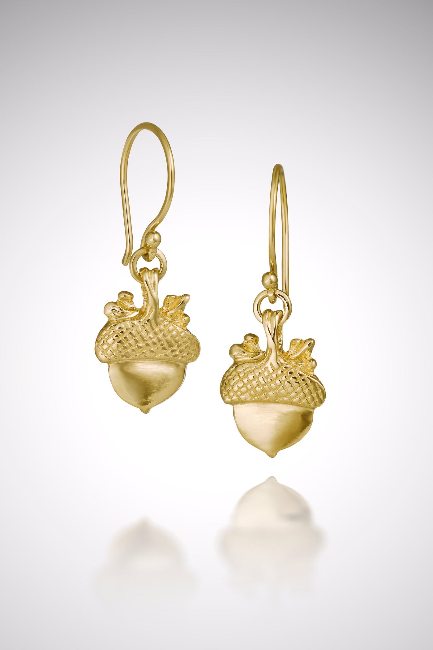 18k Yellow Gold
