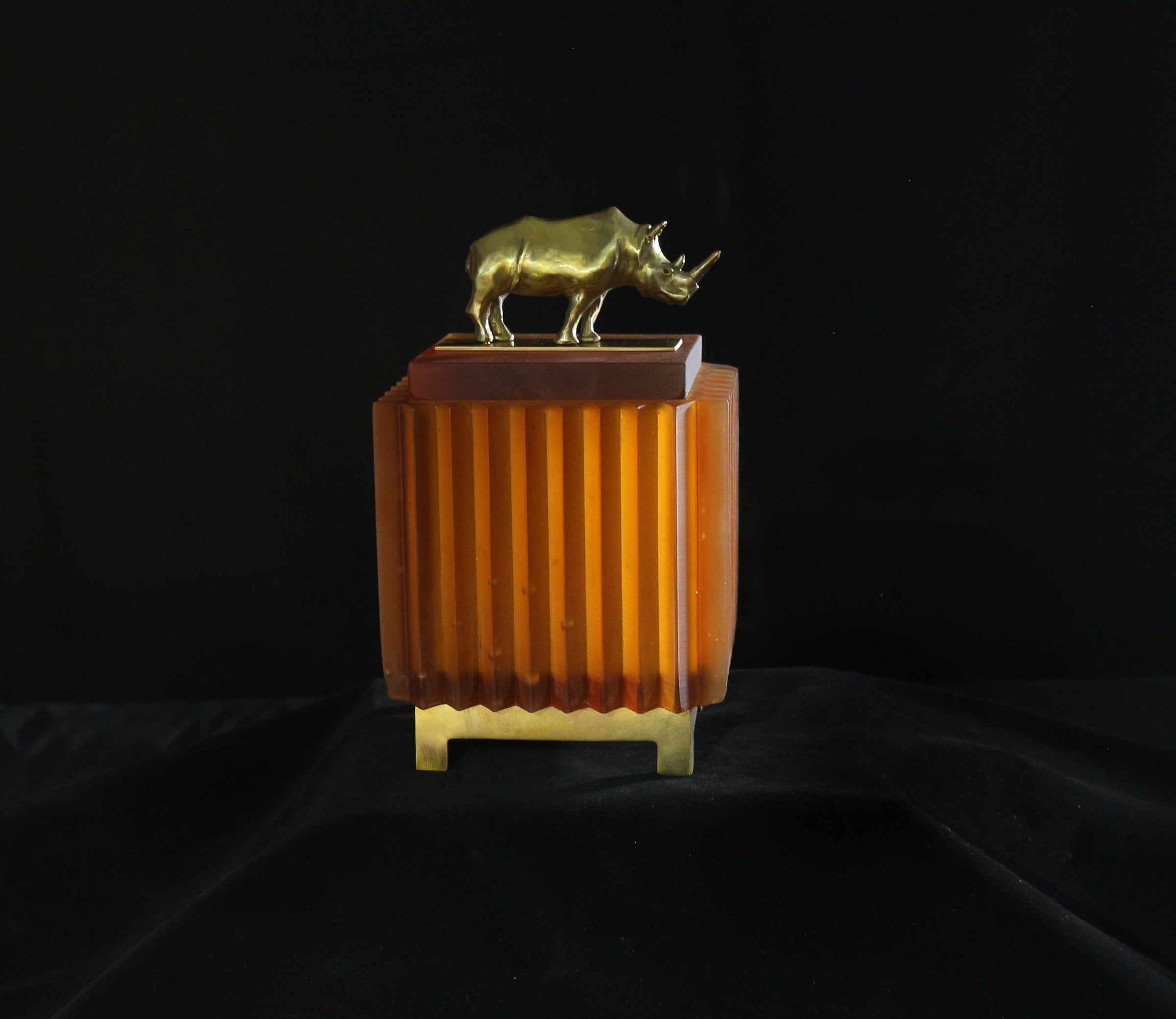 Amber Rhino Box