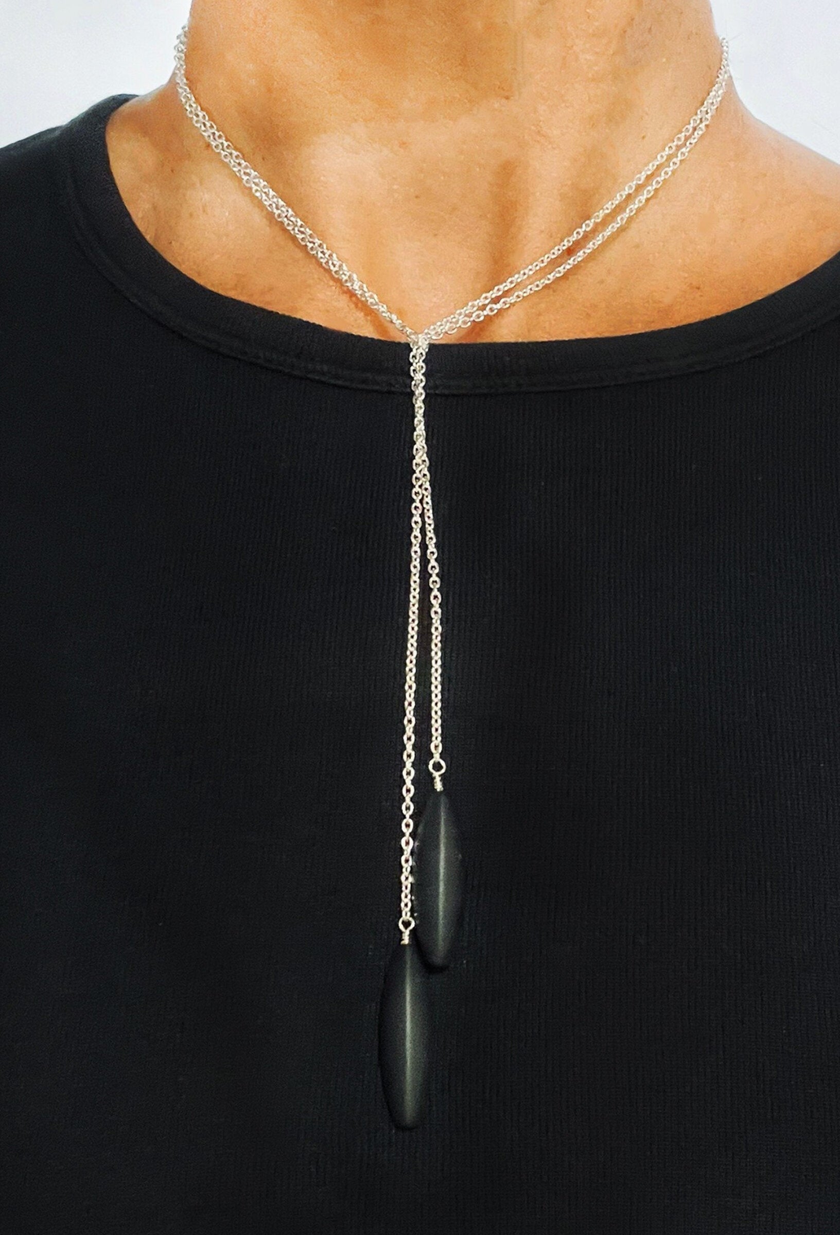 Small Tri-Sided Onyx Silver Lariat
