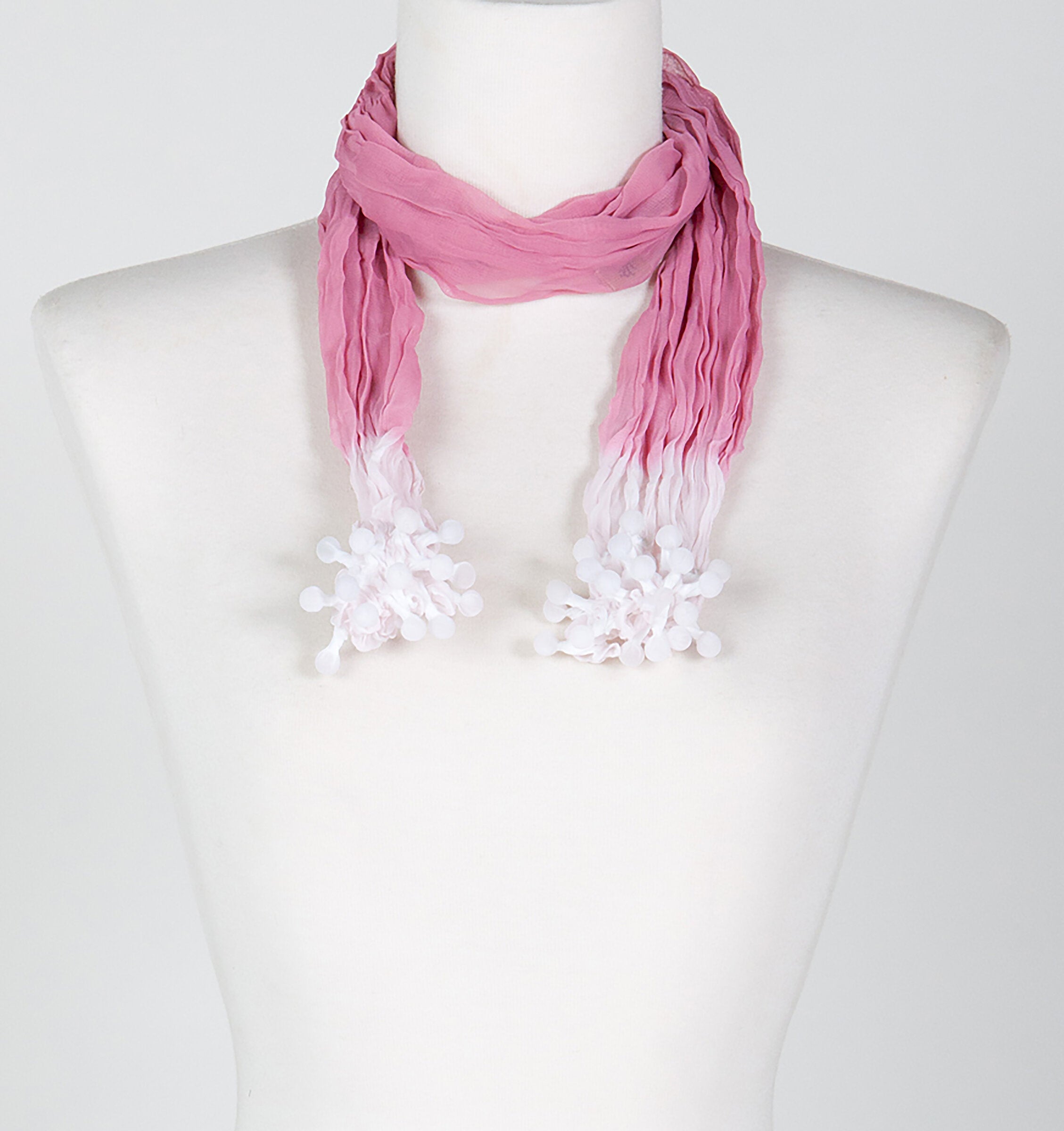 Small Ocean Epidermis Scarf- Pink | Photo by Yuh Okano