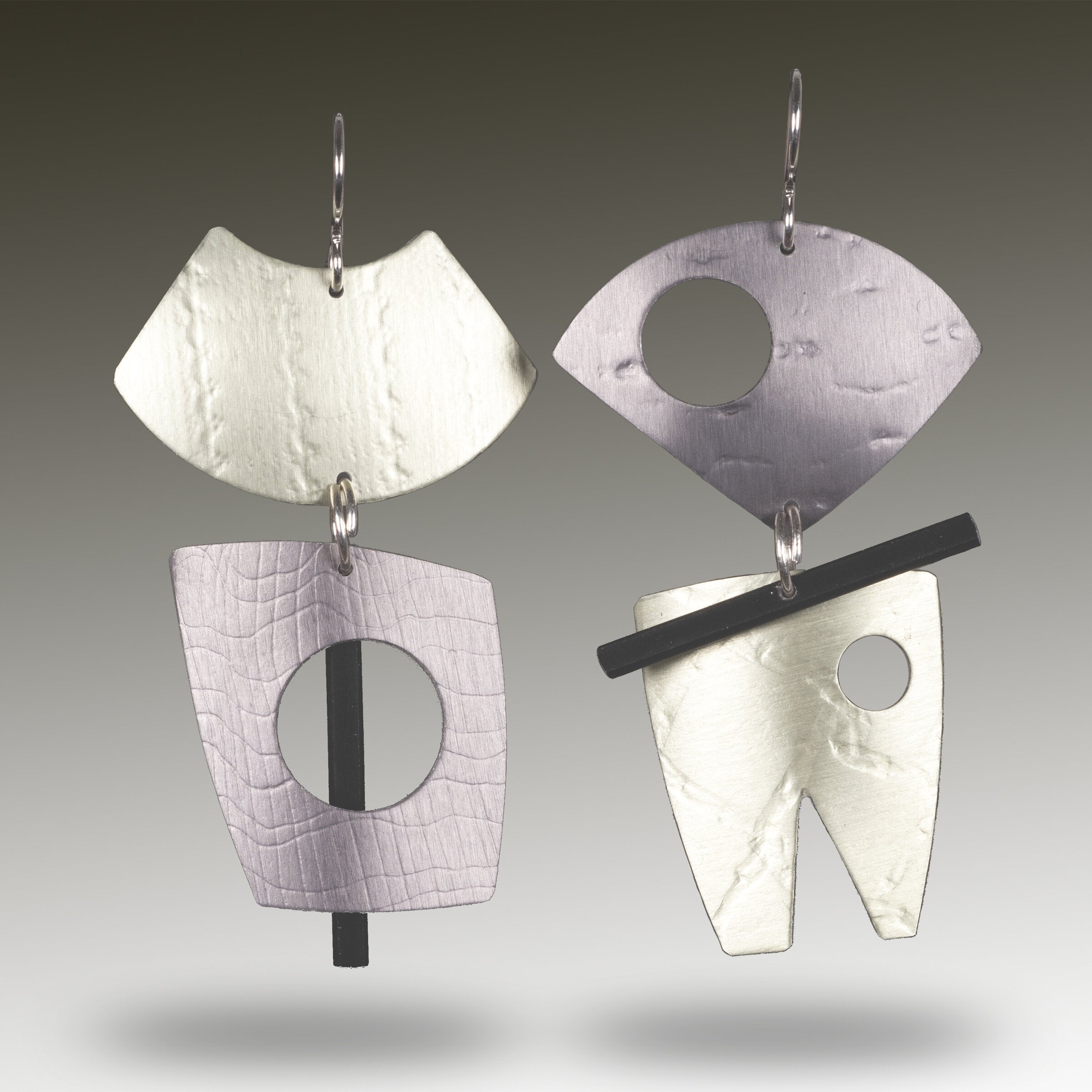 Chablis, Gray & Black