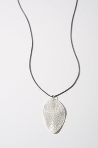 bright silver, oxidized chain