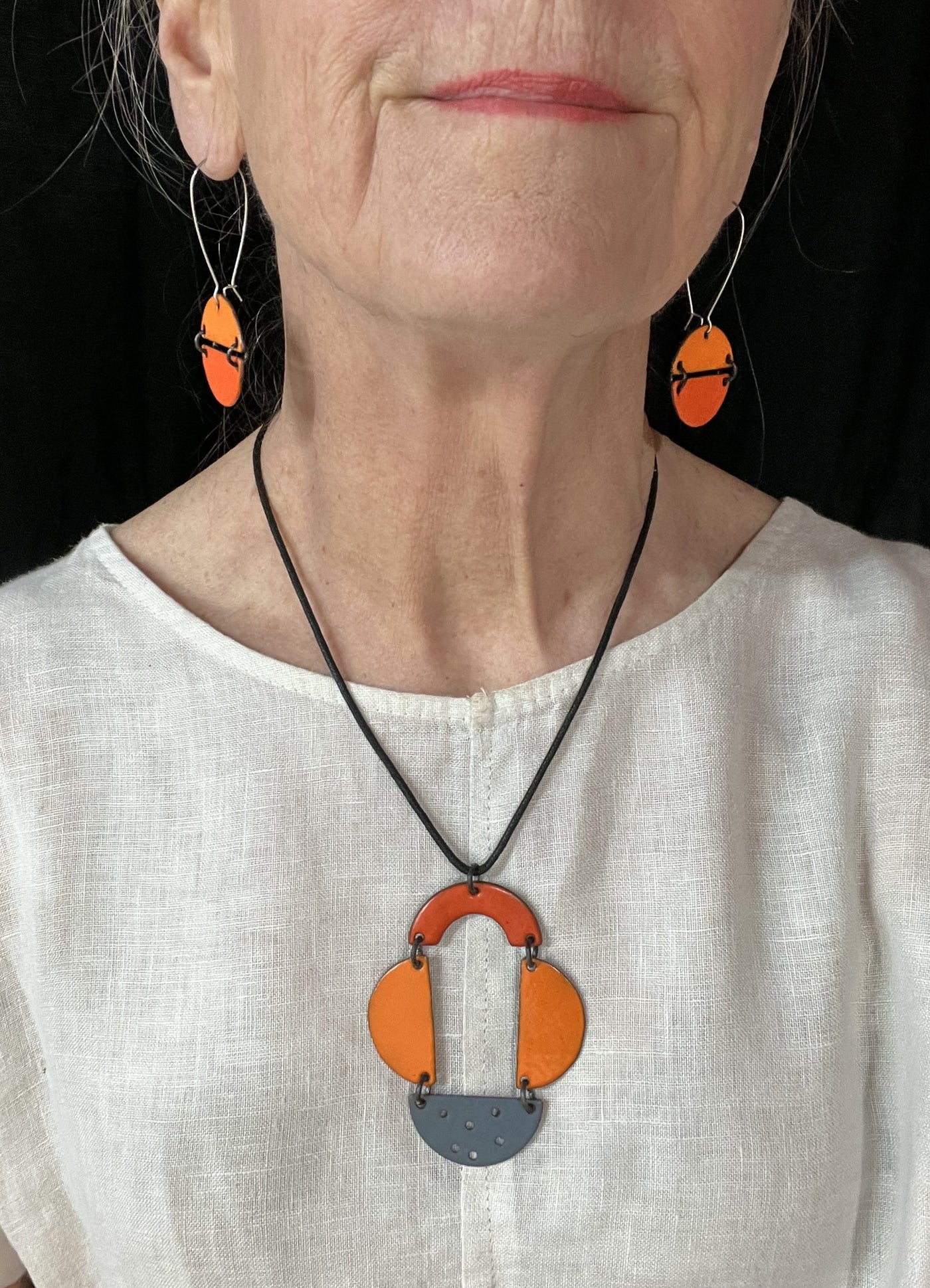 Red/Orange/Gray