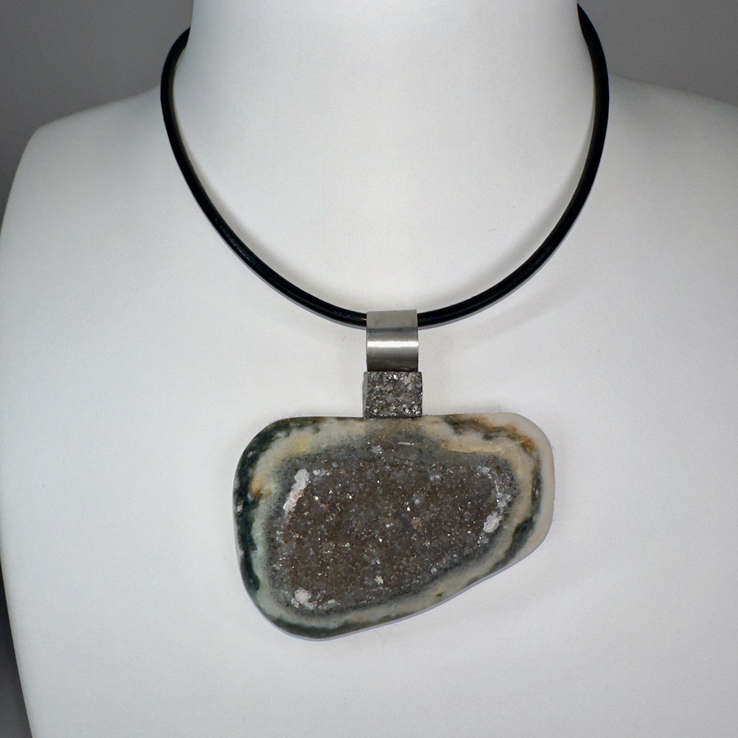 Stratify Pendant