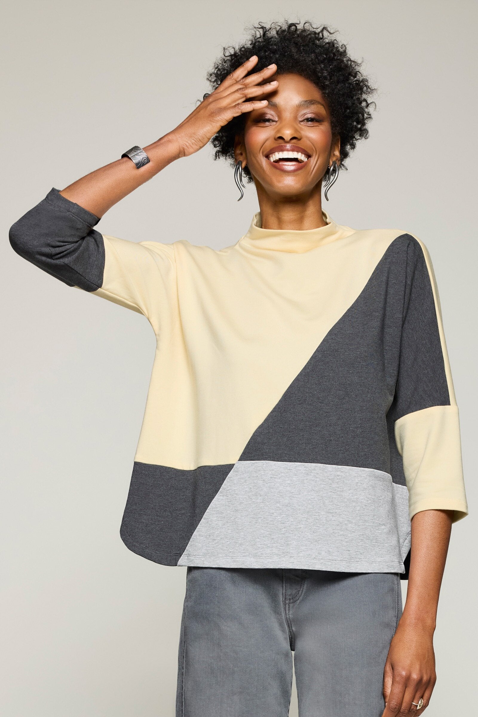 【新品】BEST TOUCH GARTER DETAIL KNIT TOP BEST TOUCH GARTER DETAIL KNIT TOP